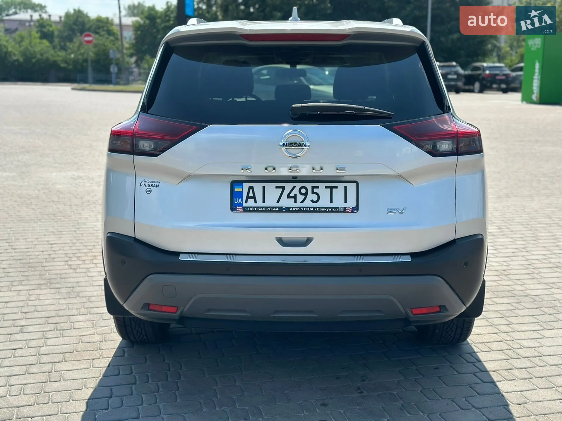 2021 Nissan Rogue - мініатюра 10