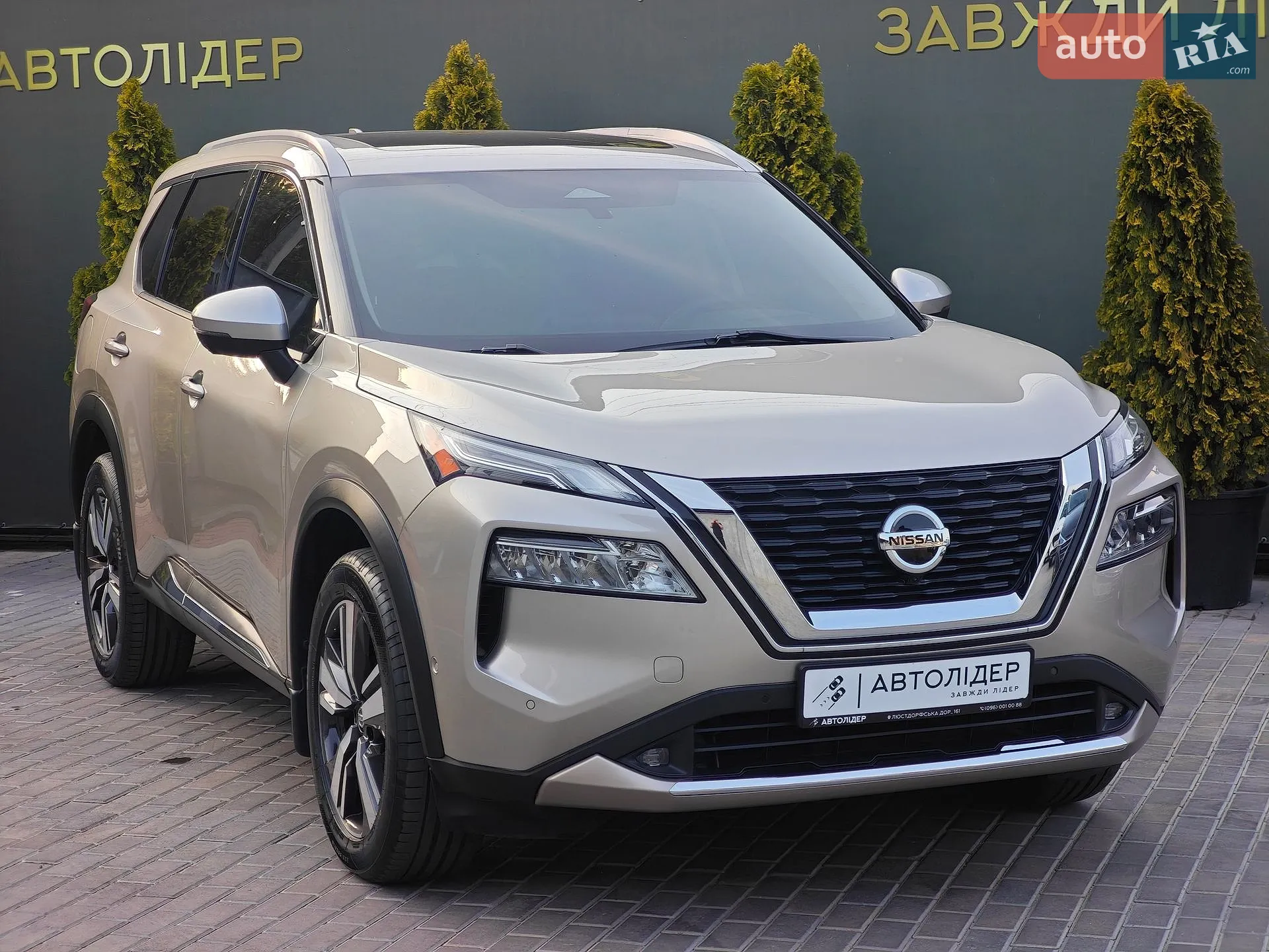 2021 Nissan Rogue - мініатюра 3
