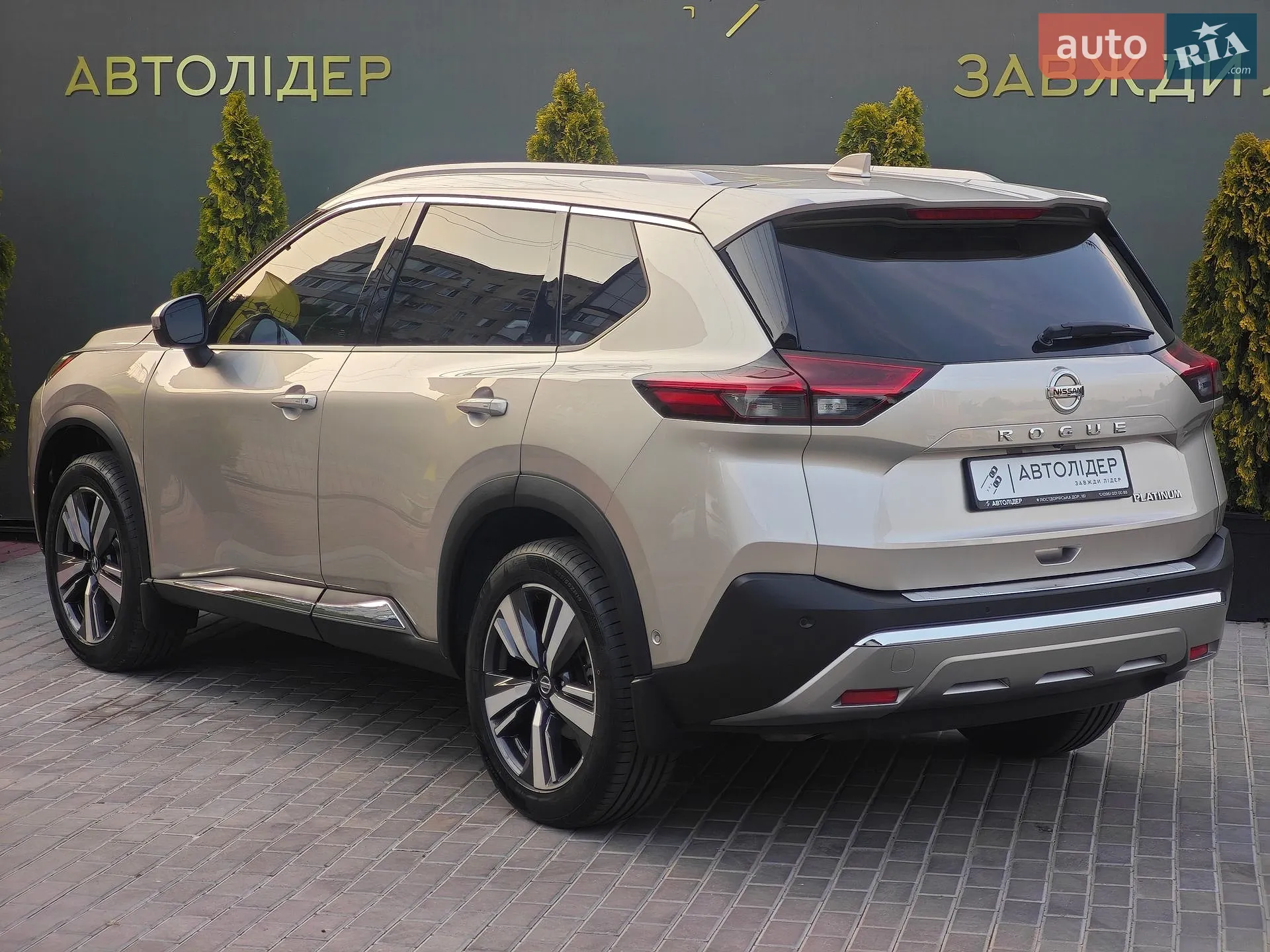 2021 Nissan Rogue - мініатюра 26