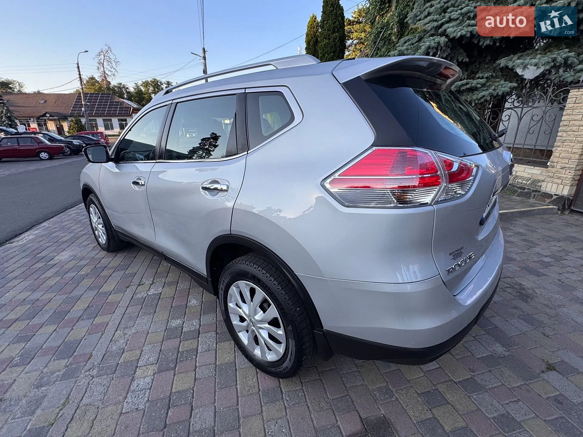 2016 Nissan Rogue - мініатюра 5
