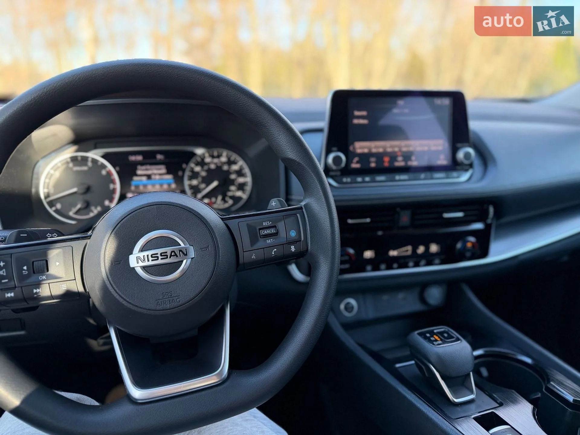 2020 Nissan Rogue - мініатюра 2