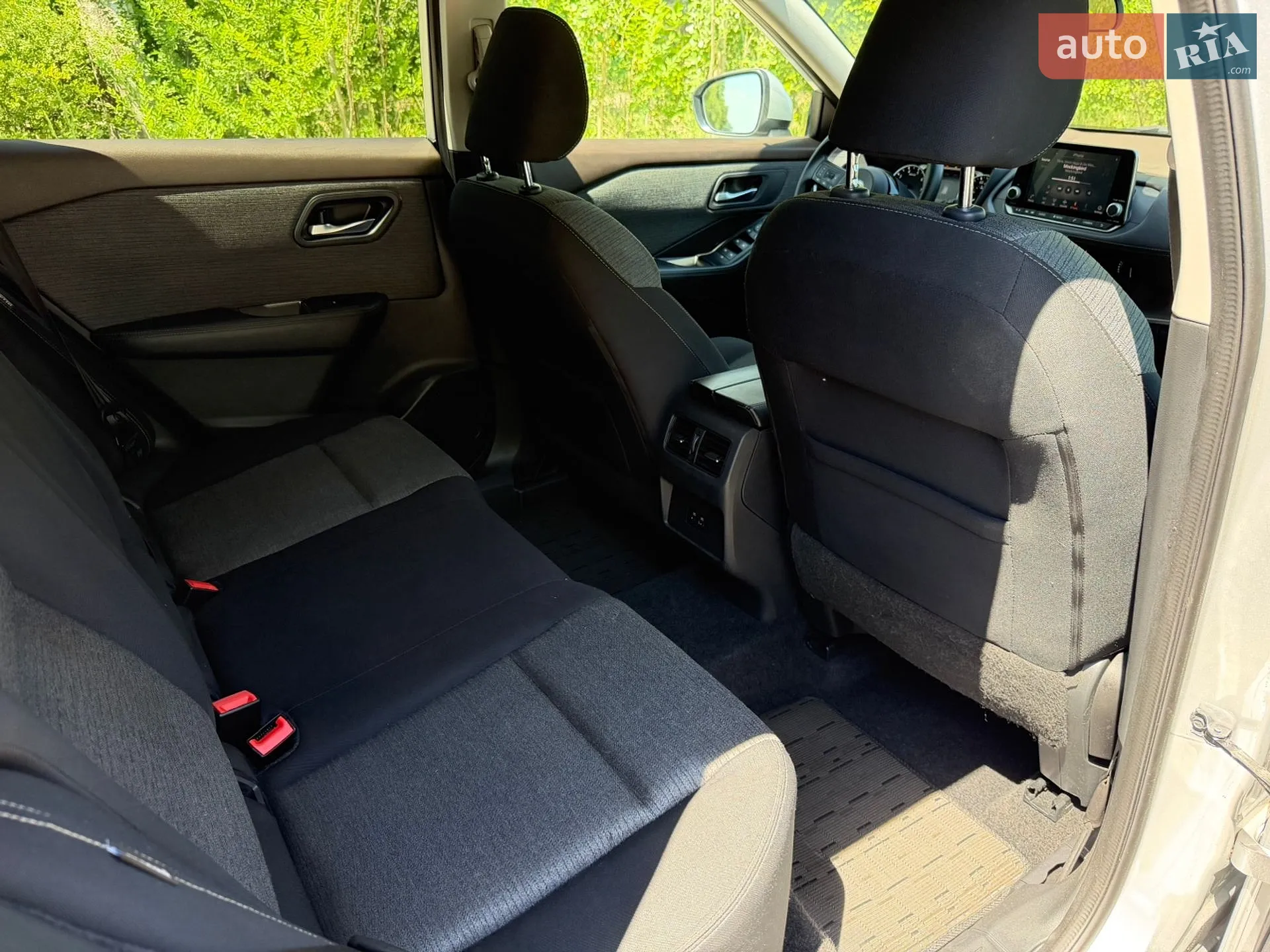 2021 Nissan Rogue - мініатюра 14