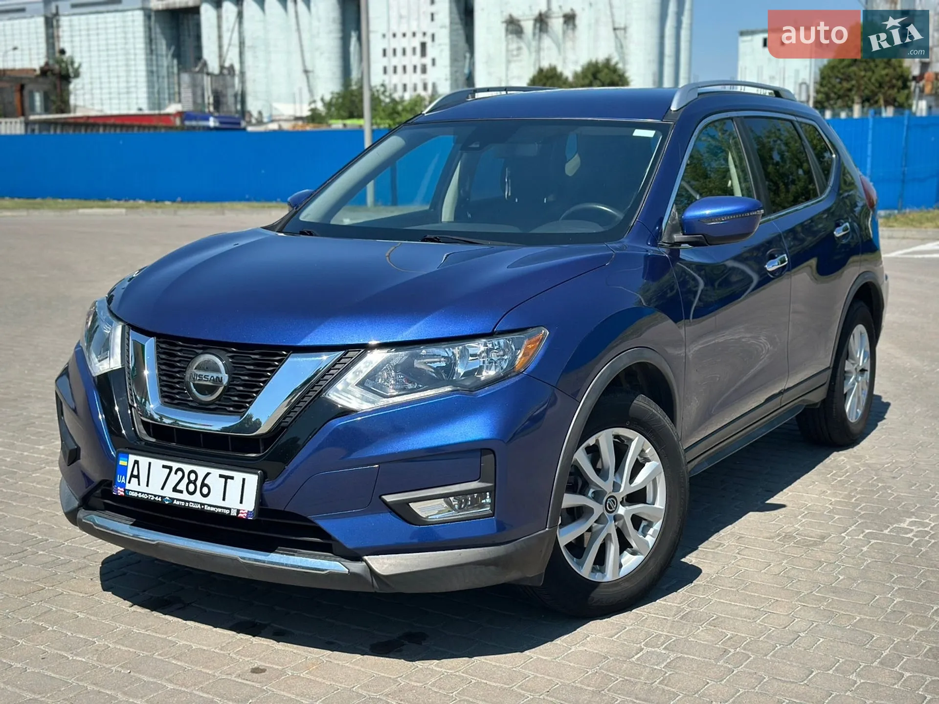 2019 Nissan Rogue - мініатюра 2
