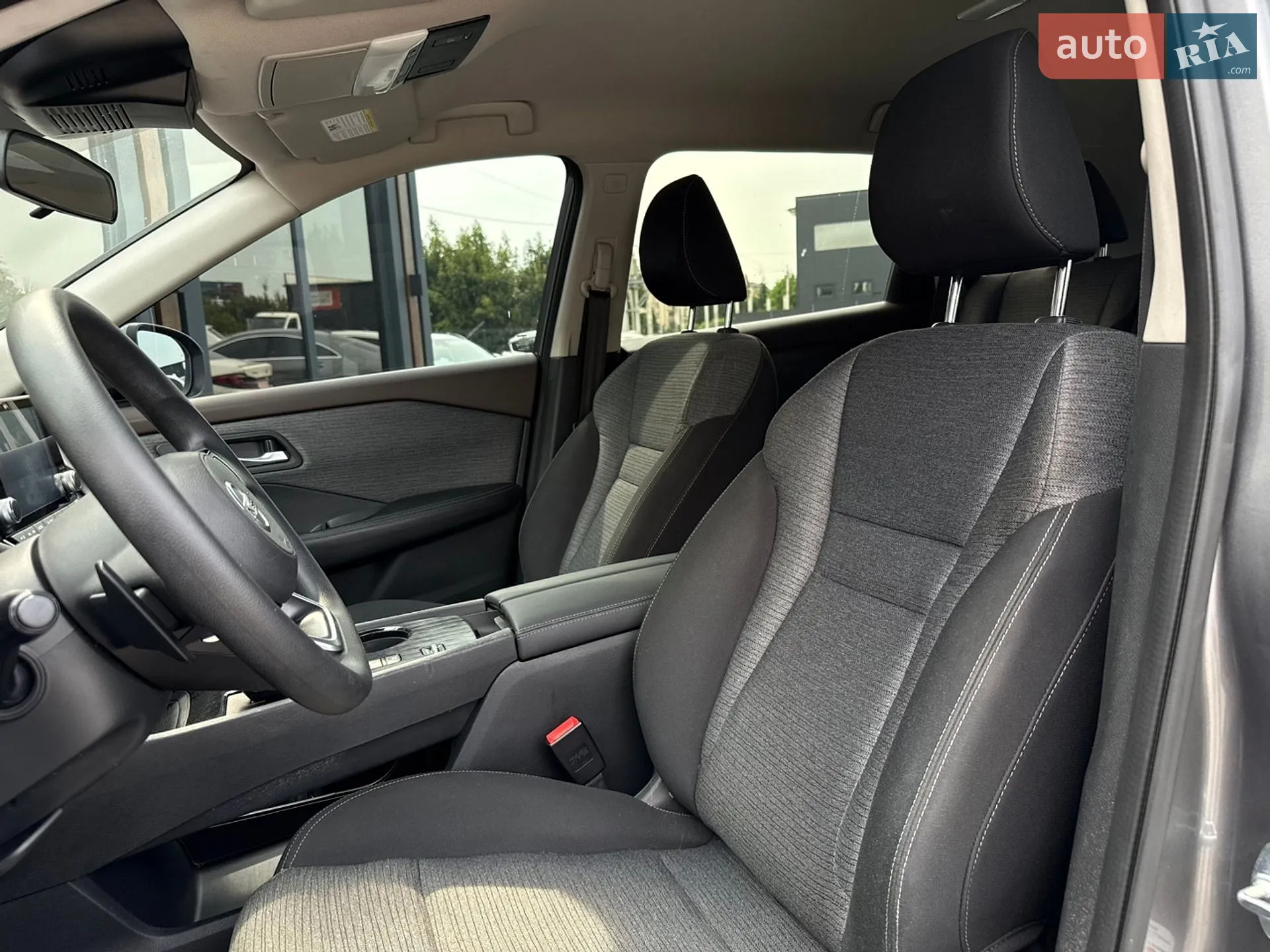 2021 Nissan Rogue - мініатюра 14