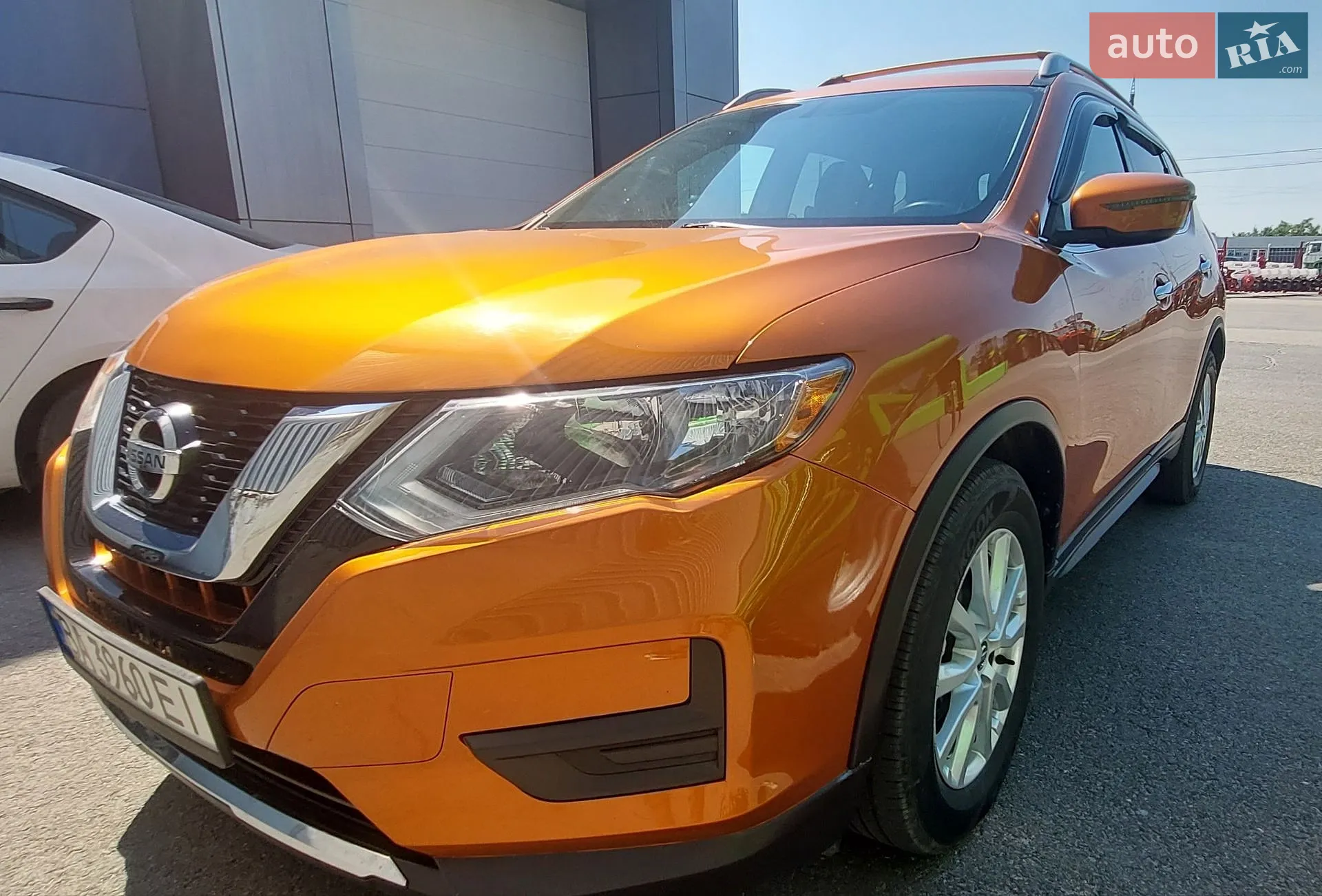 2017 Nissan Rogue - мініатюра 2