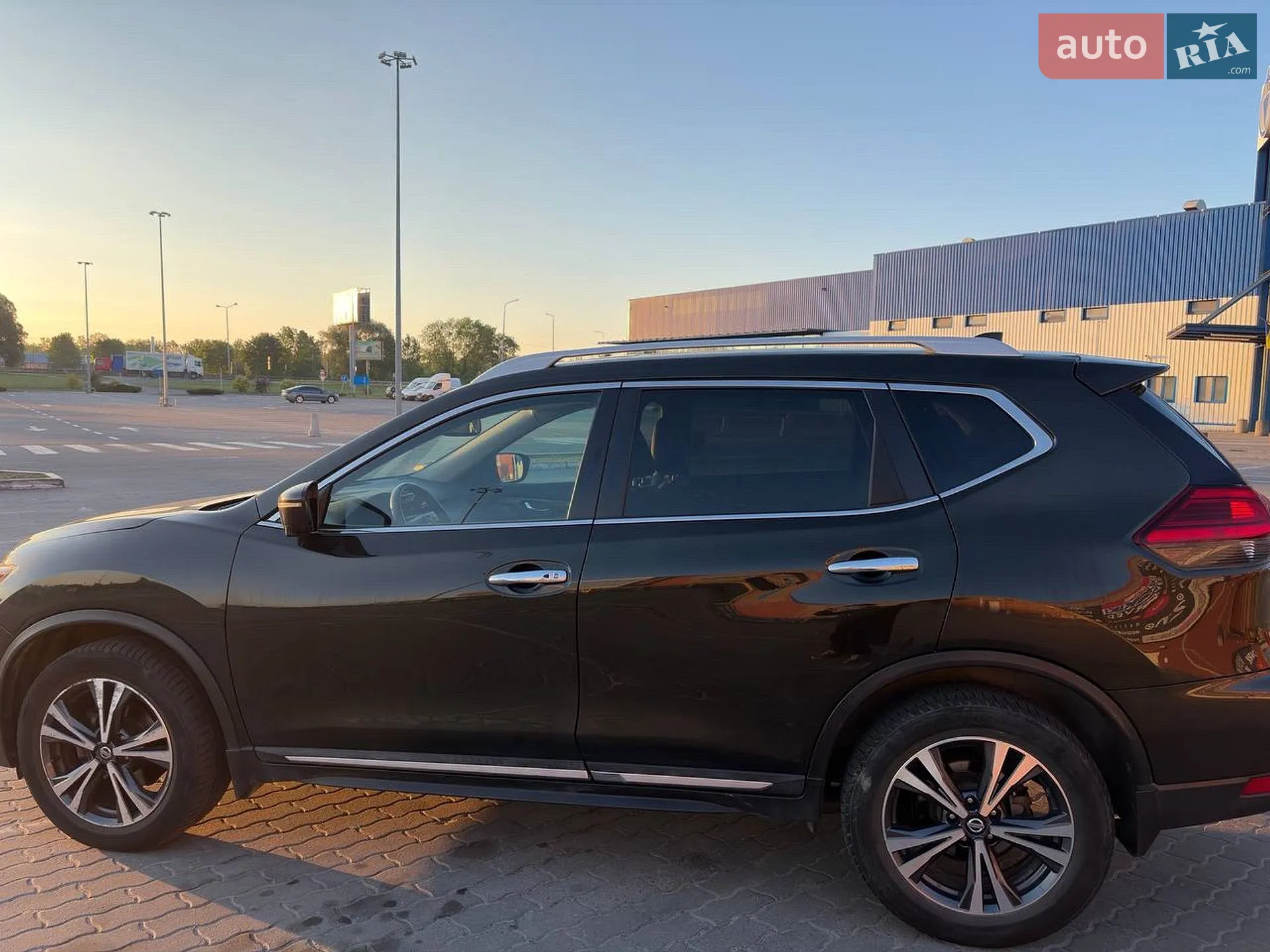 2017 Nissan Rogue - мініатюра 12