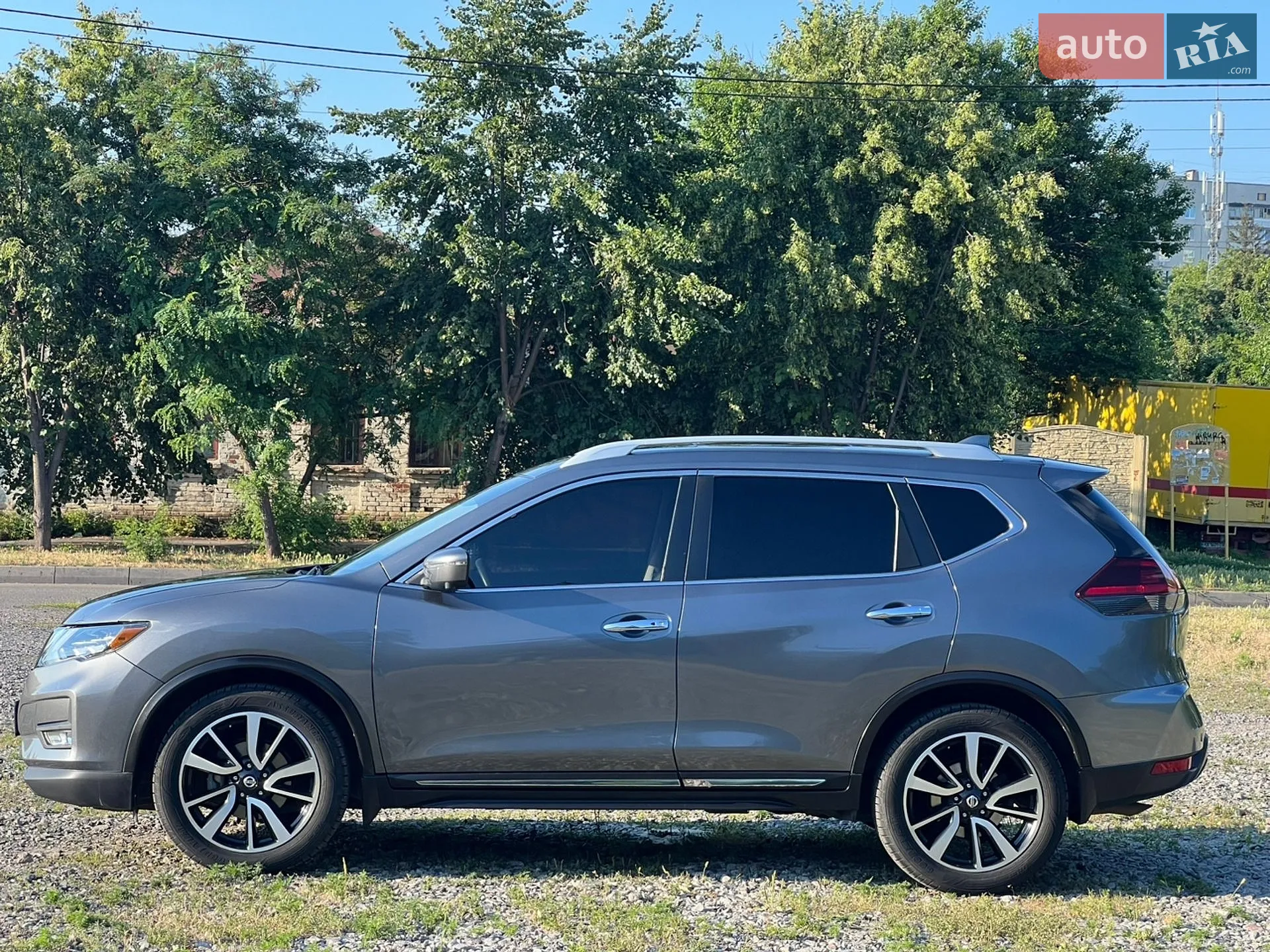 2019 Nissan Rogue - мініатюра 3