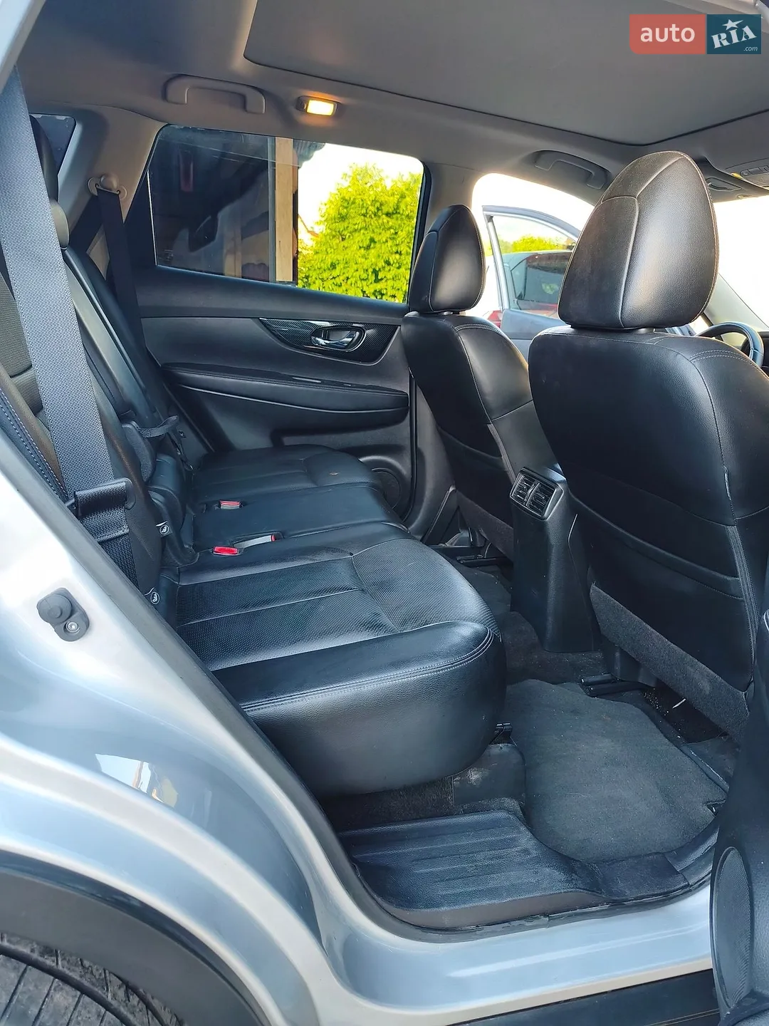 2018 Nissan Rogue - мініатюра 9