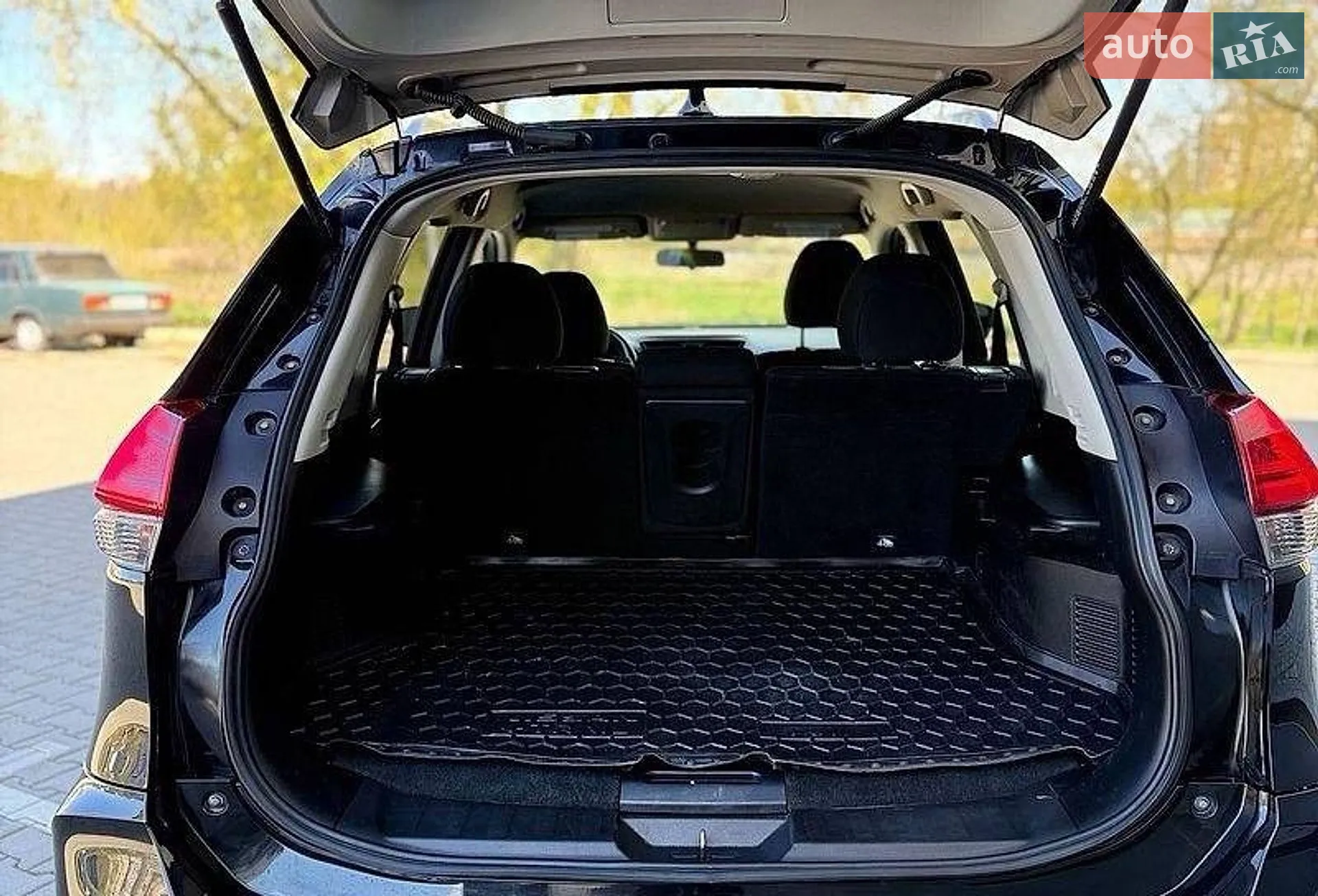 2017 Nissan Rogue - мініатюра 10