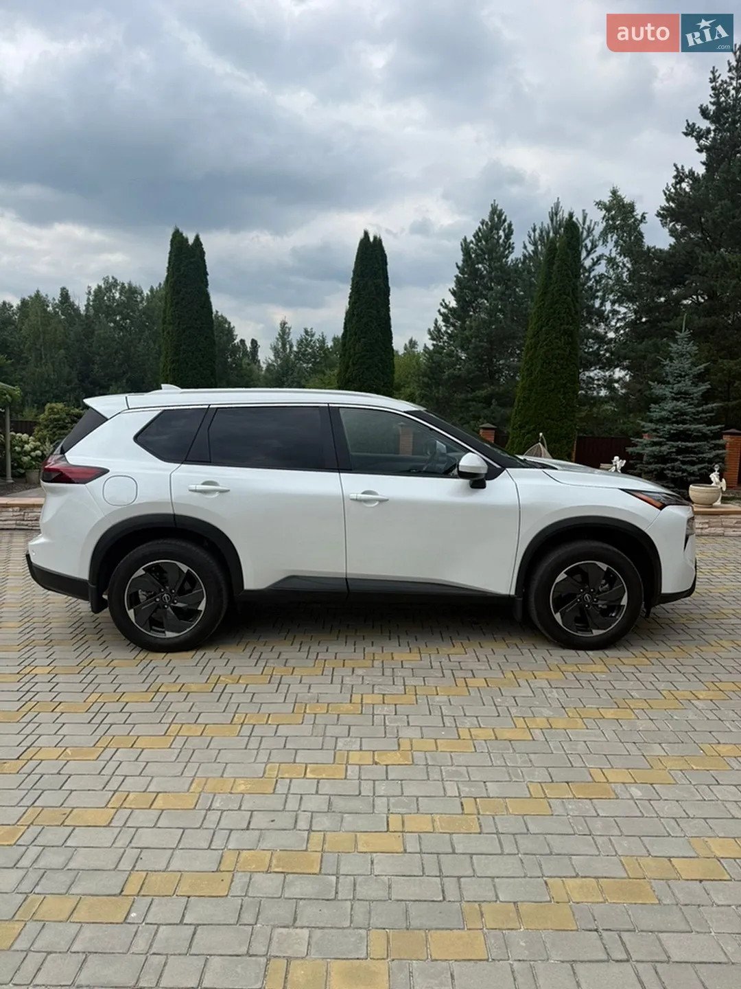2024 Nissan Rogue - мініатюра 2