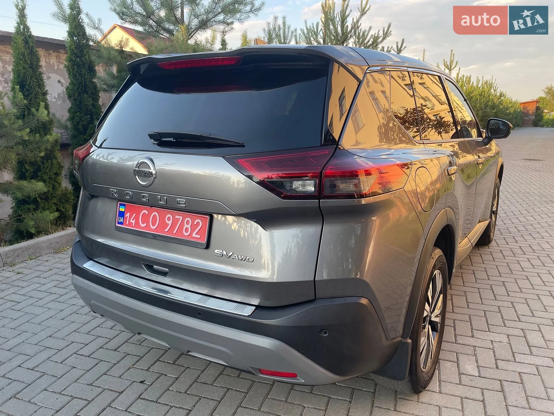 2020 Nissan Rogue - мініатюра 9