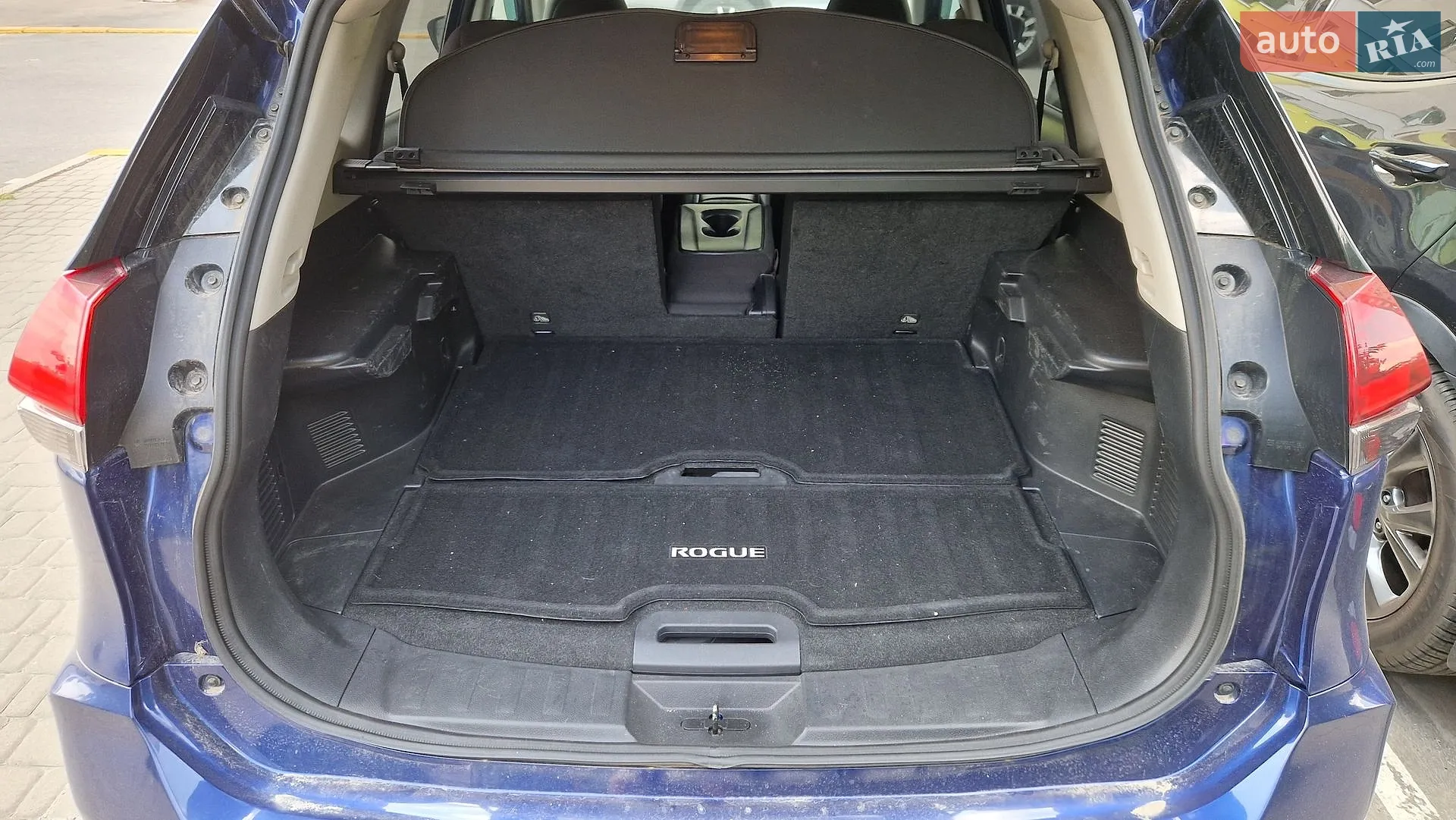 2019 Nissan Rogue - мініатюра 8