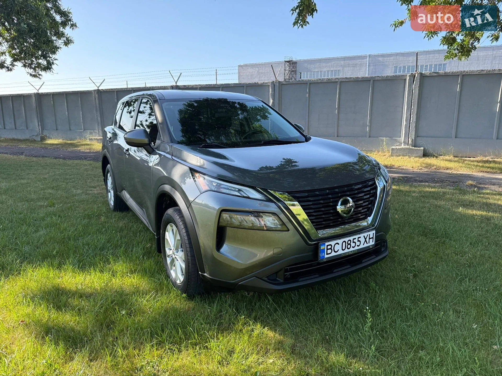 2021 Nissan Rogue - мініатюра 3