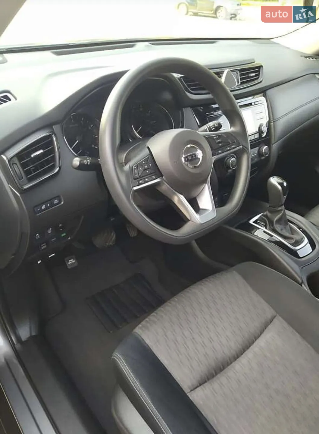 2017 Nissan Rogue - мініатюра 13