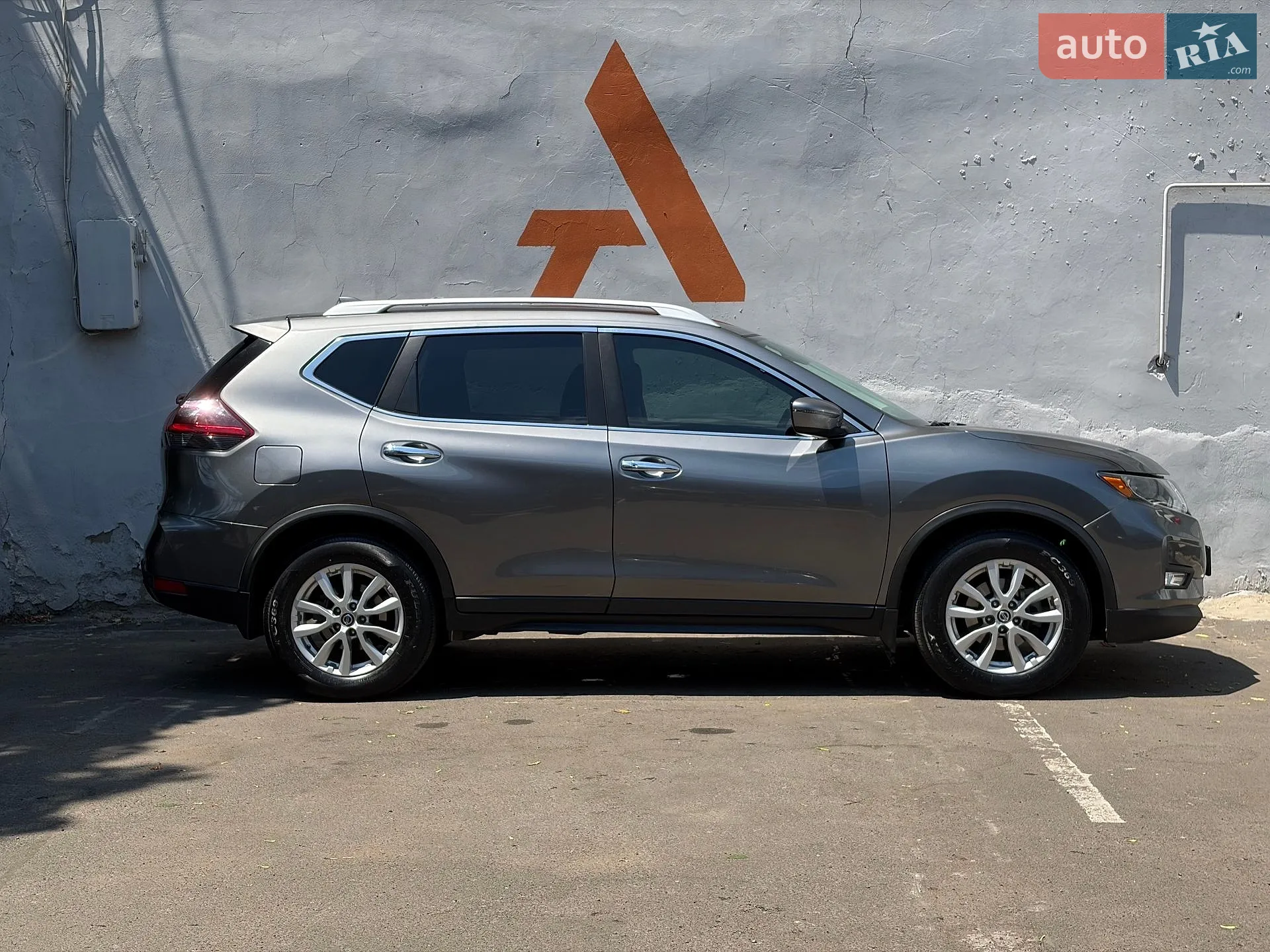 2019 Nissan Rogue - мініатюра 8