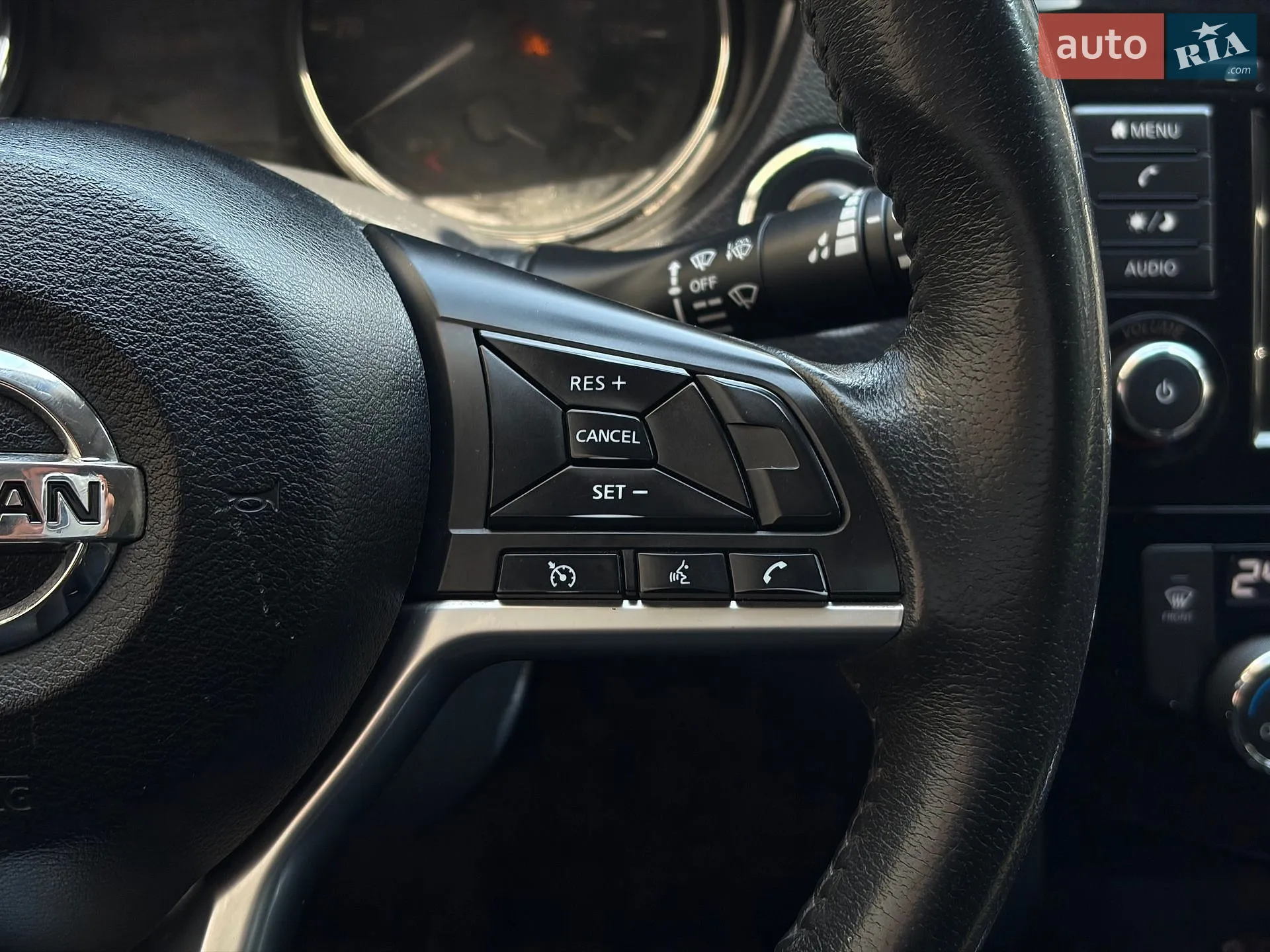 2019 Nissan Rogue - мініатюра 24