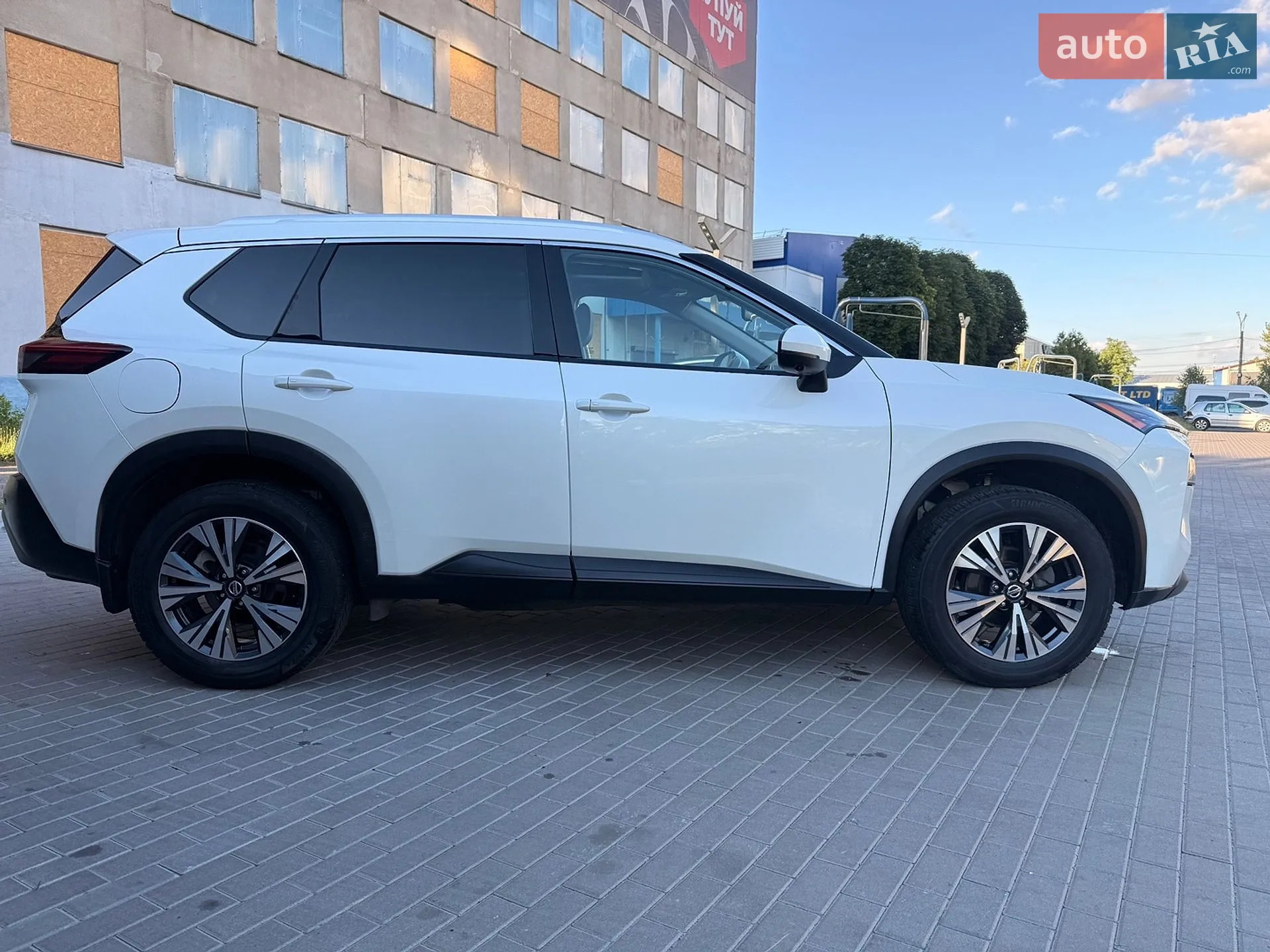 2021 Nissan Rogue - мініатюра 7