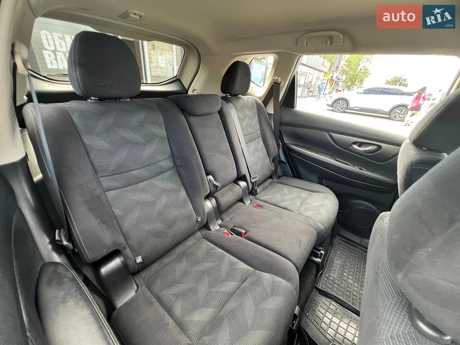 2016 Nissan Rogue - мініатюра 9