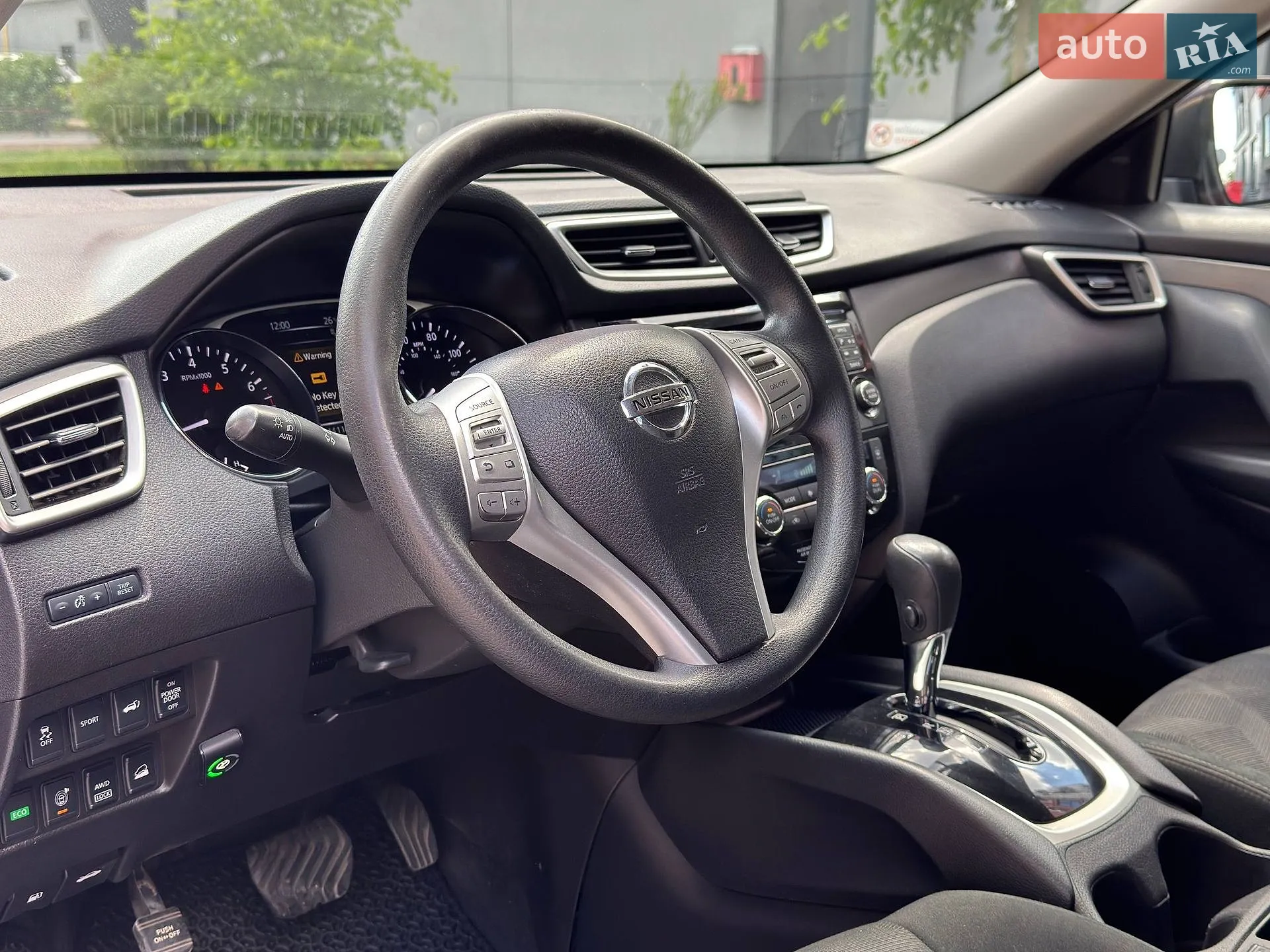 2016 Nissan Rogue - мініатюра 11