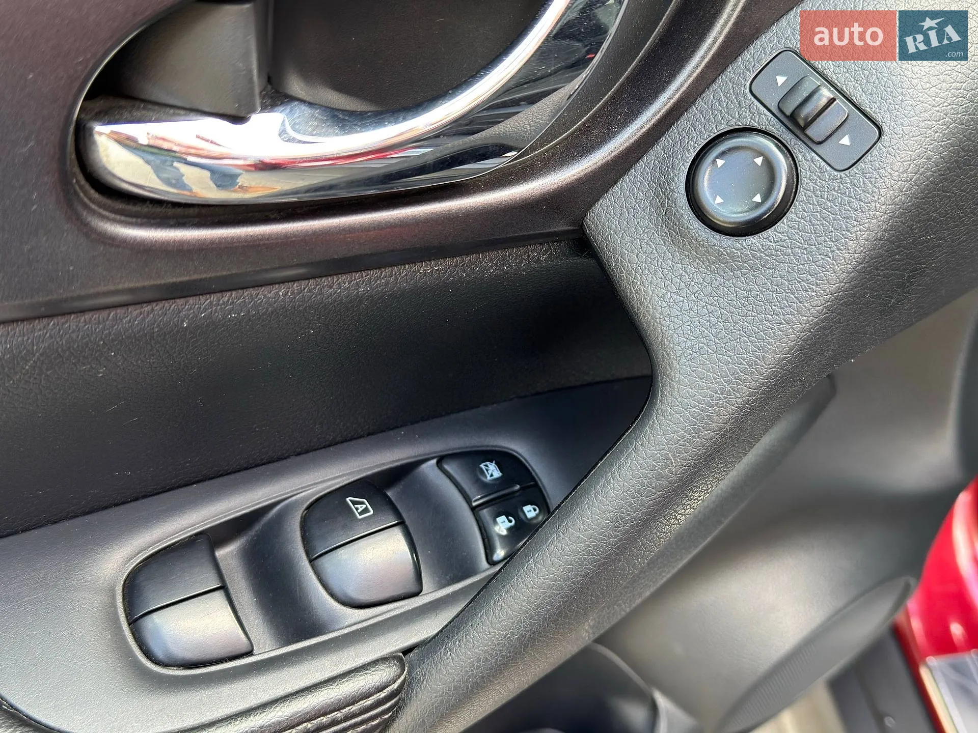2016 Nissan Rogue - мініатюра 13