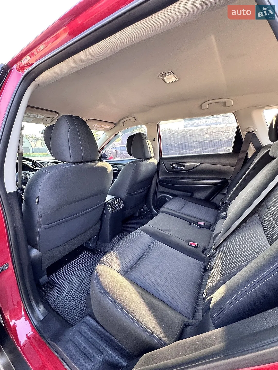 2016 Nissan Rogue - мініатюра 21