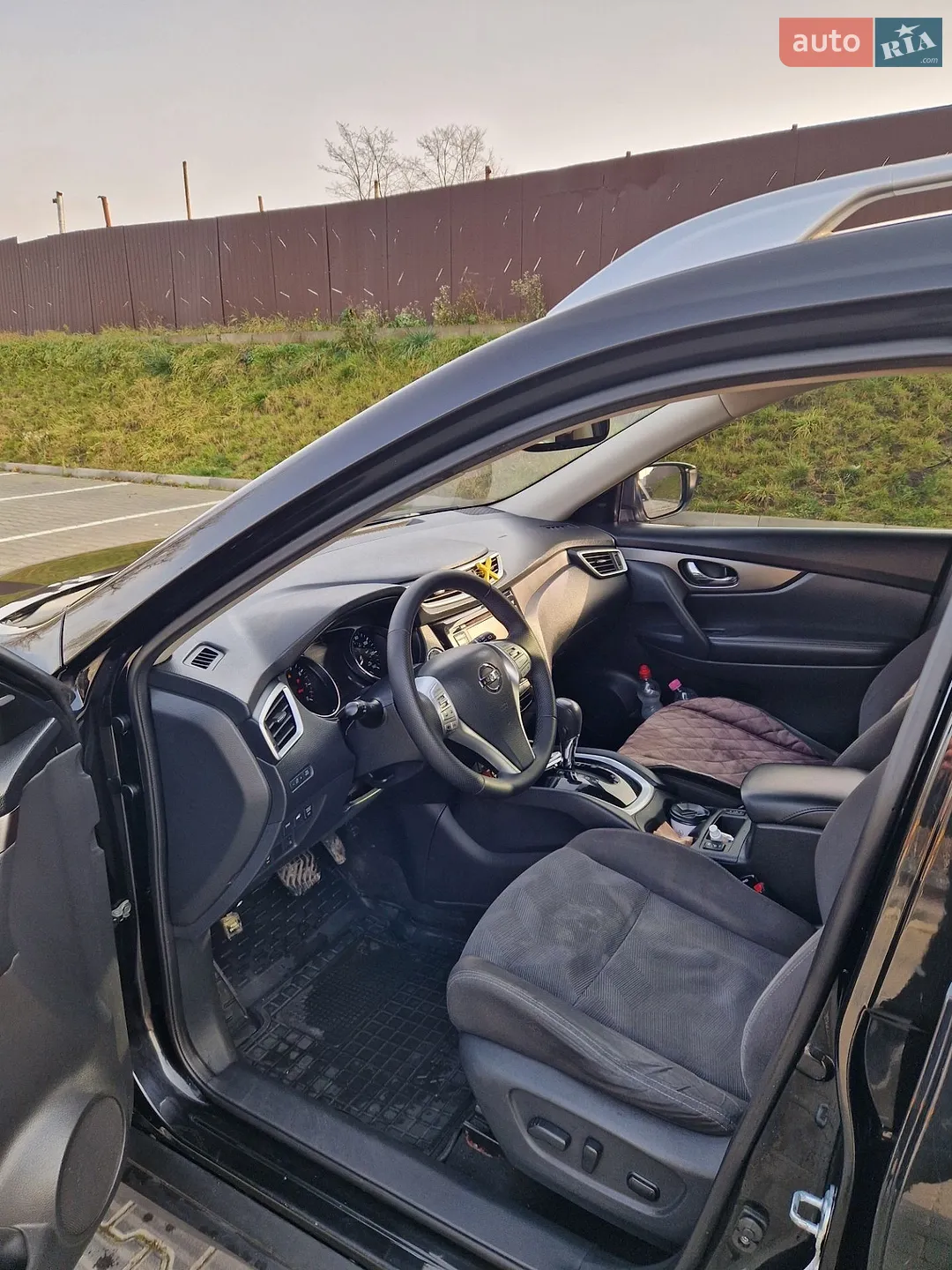 2016 Nissan Rogue - мініатюра 3