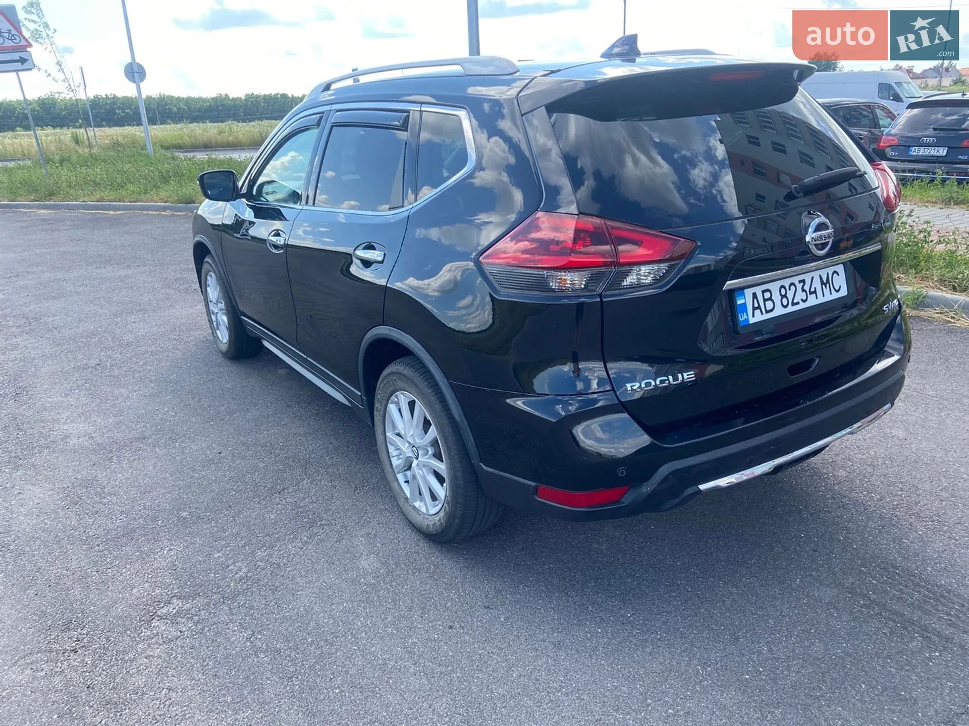 2019 Nissan Rogue - мініатюра 7