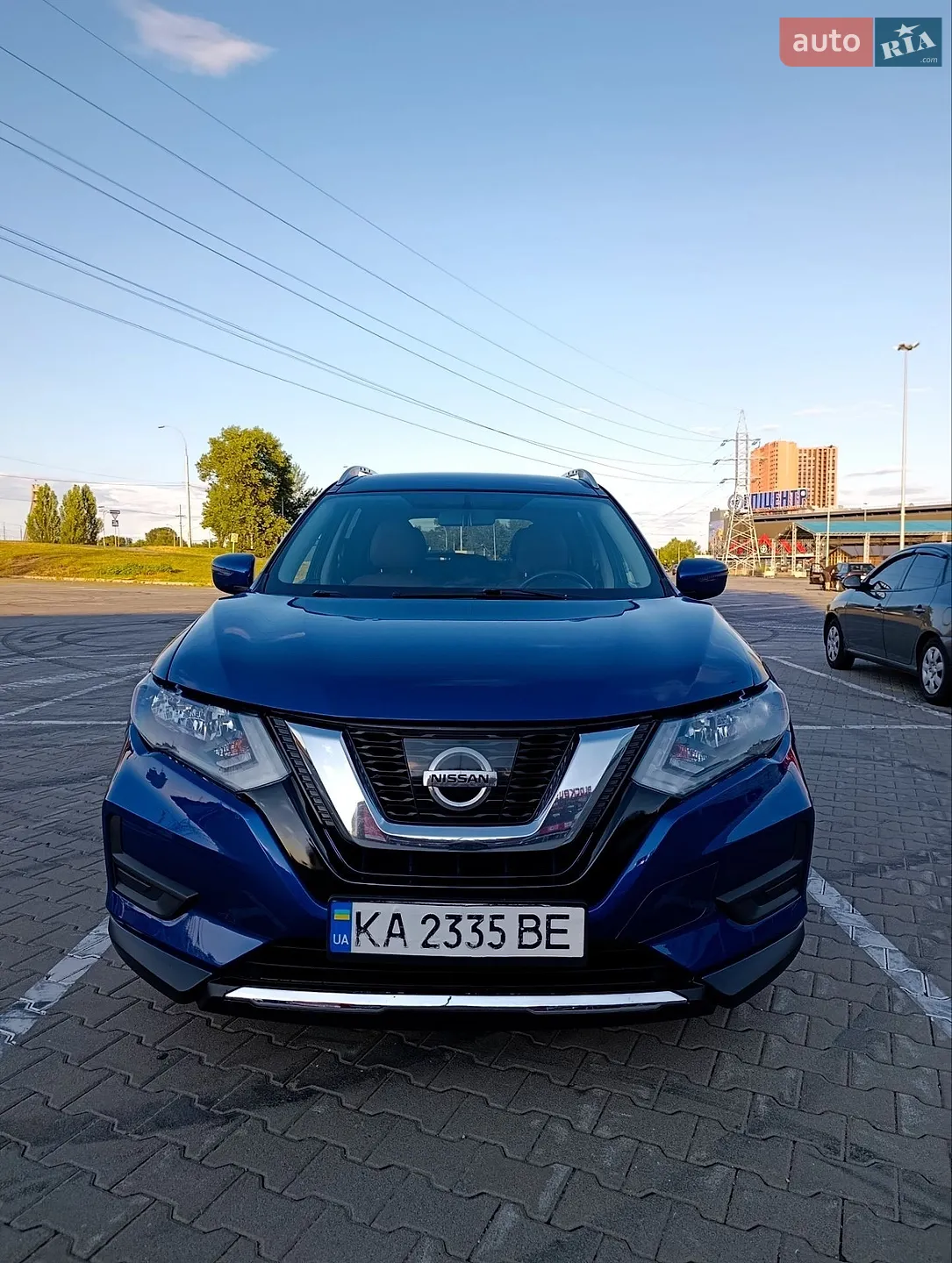 2017 Nissan Rogue - мініатюра 2