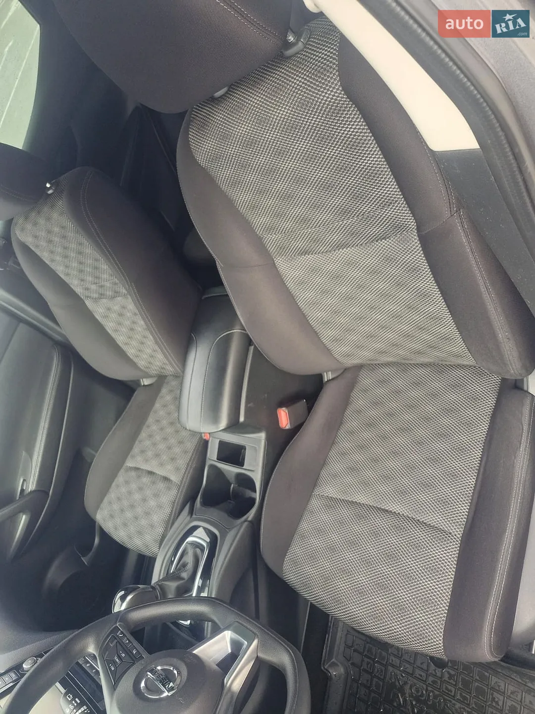 2019 Nissan Rogue - мініатюра 10