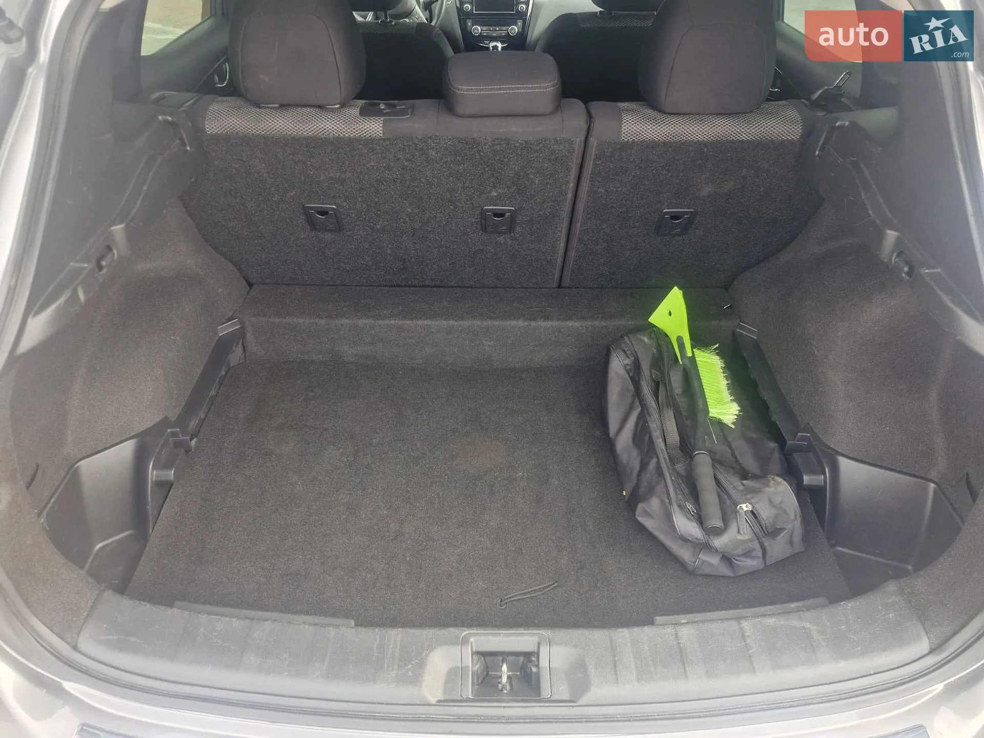 2019 Nissan Rogue - мініатюра 22