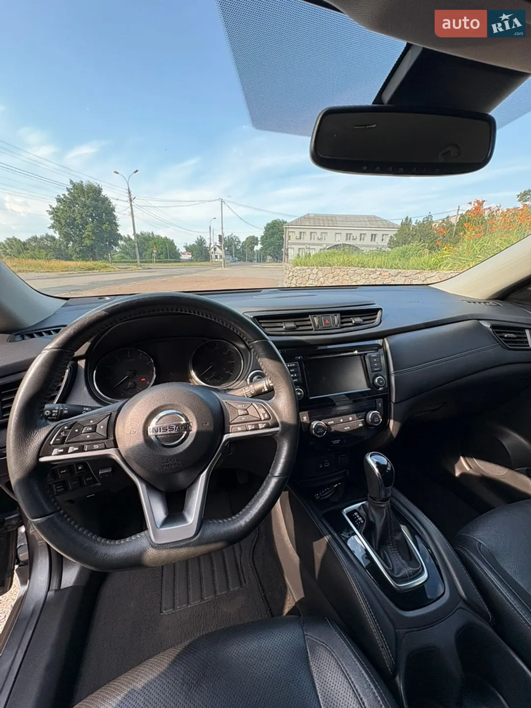 2017 Nissan Rogue - мініатюра 12