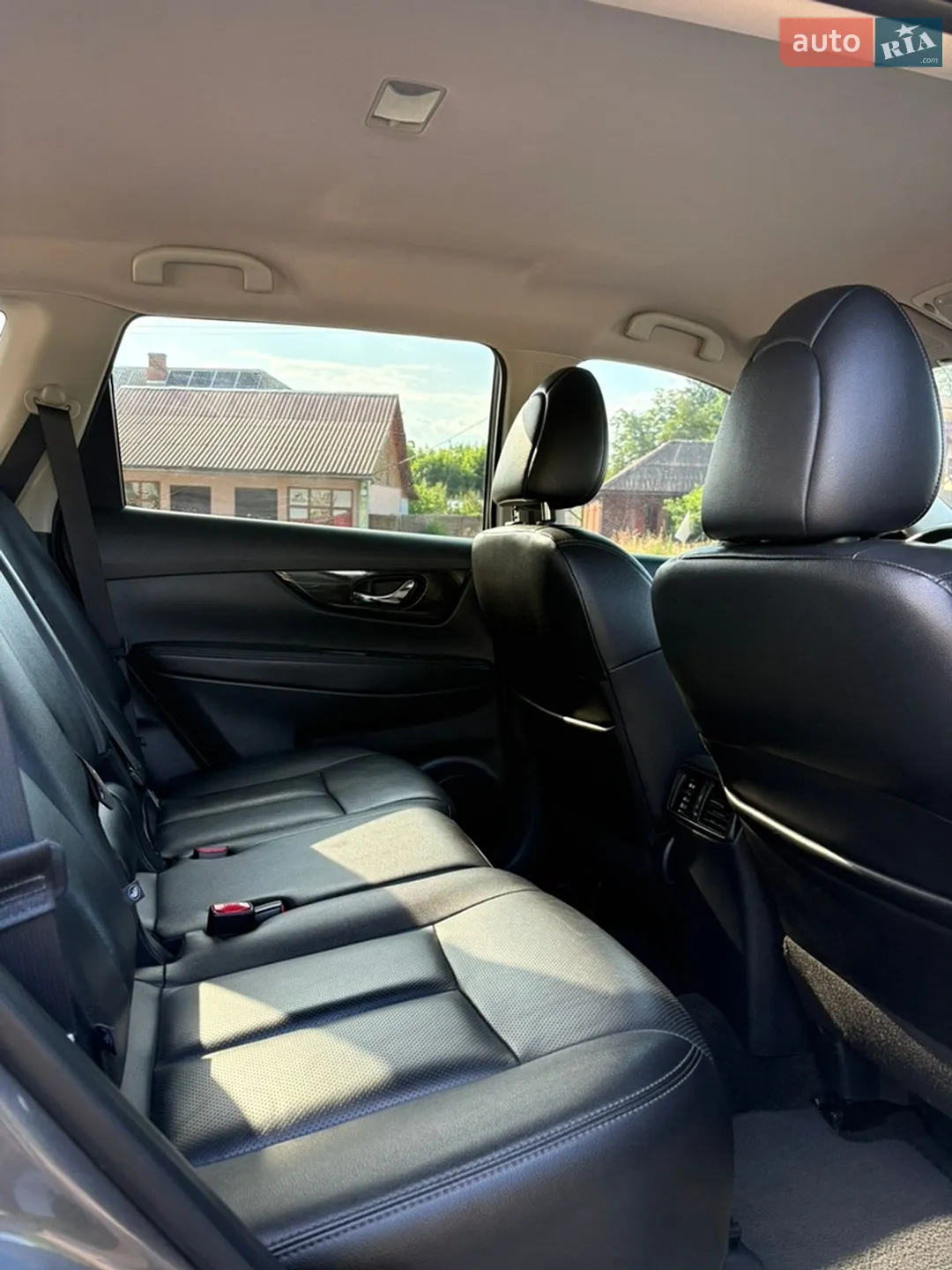 2017 Nissan Rogue - мініатюра 21