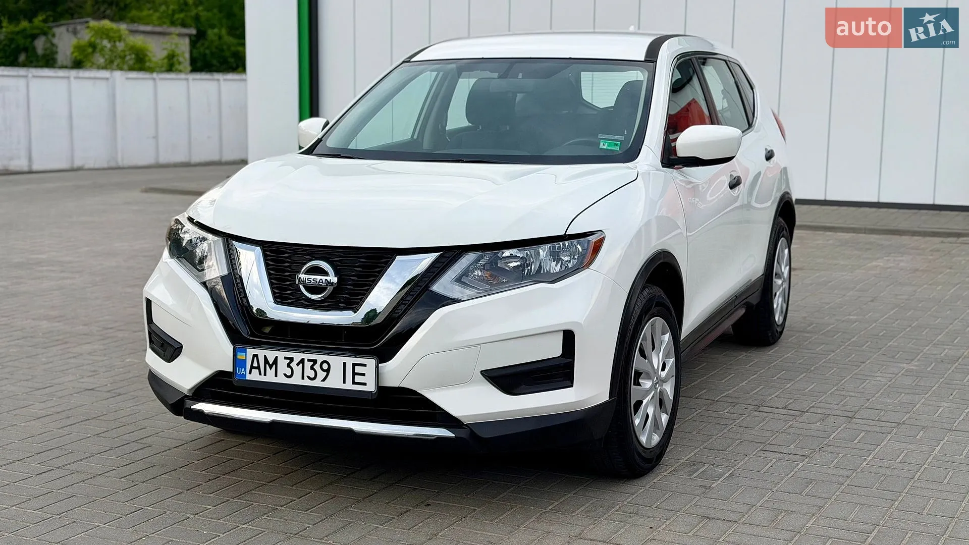 2016 Nissan Rogue - мініатюра 2