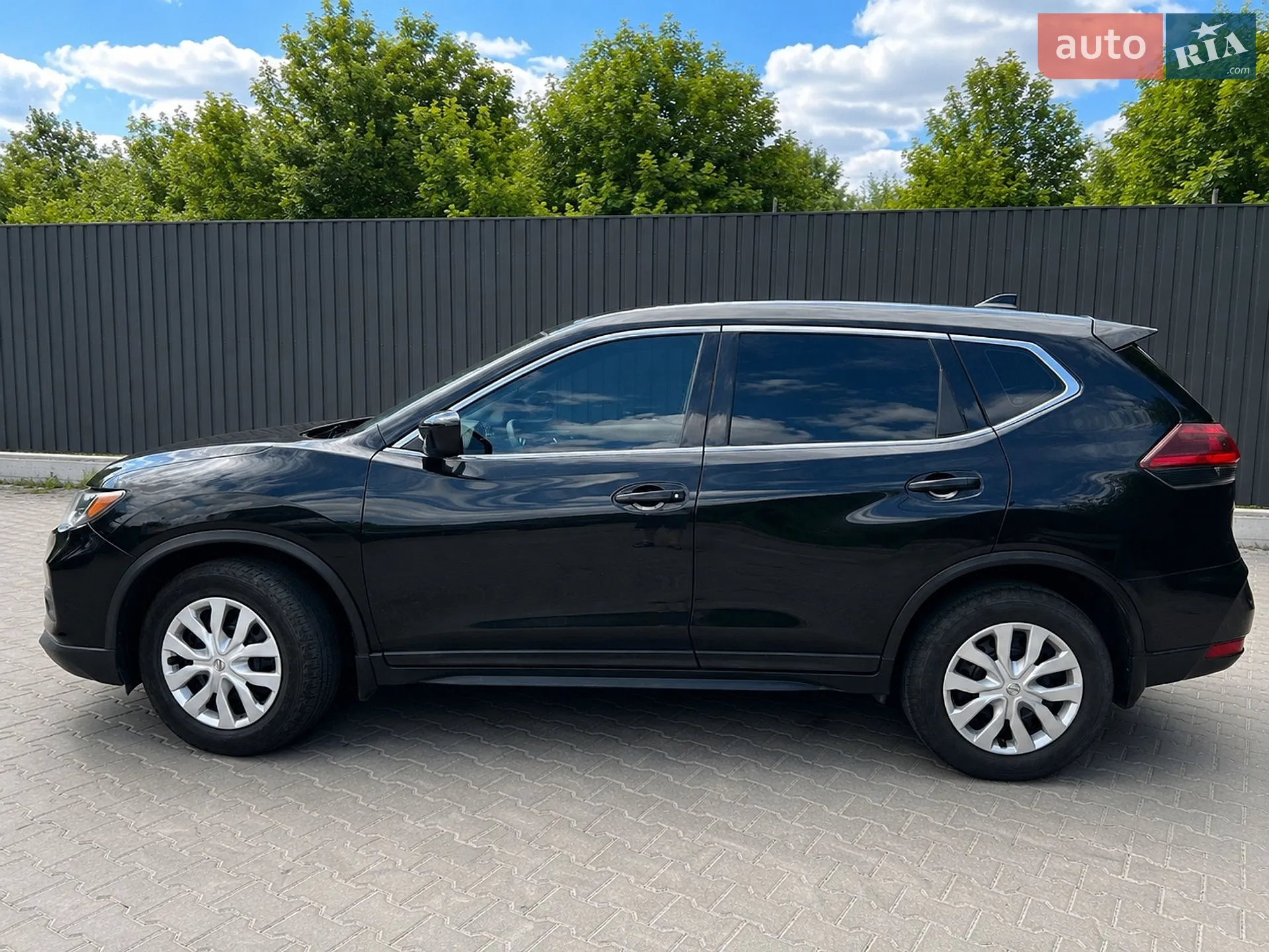 2017 Nissan Rogue - мініатюра 8