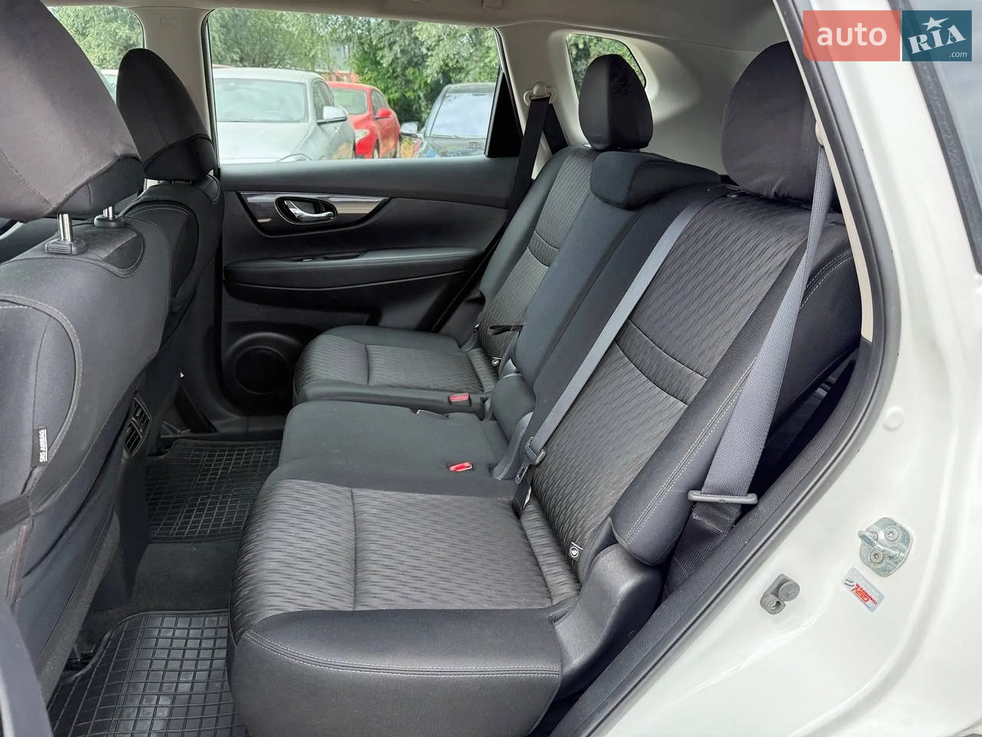 2018 Nissan Rogue - мініатюра 23