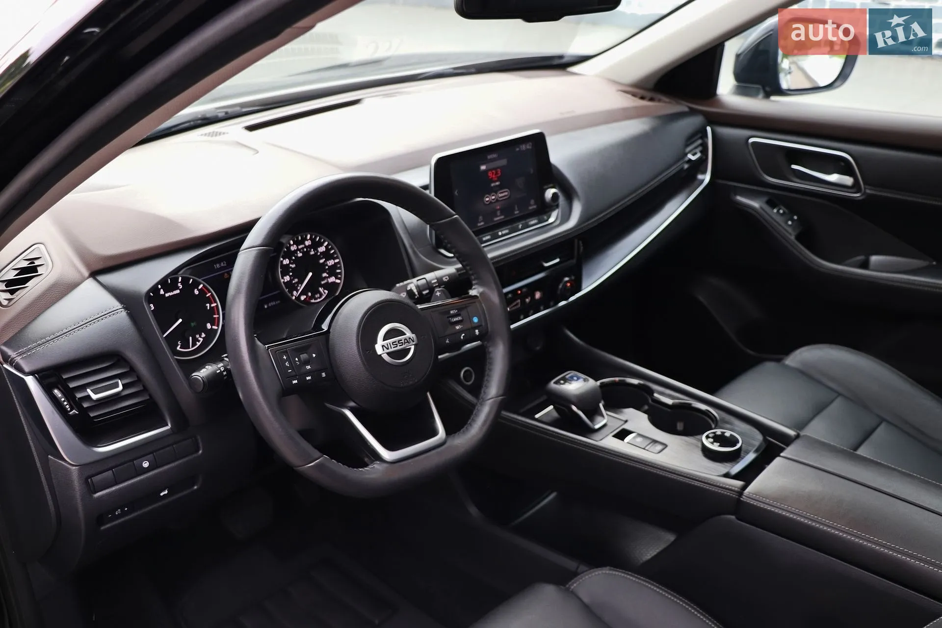 2021 Nissan Rogue - мініатюра 22