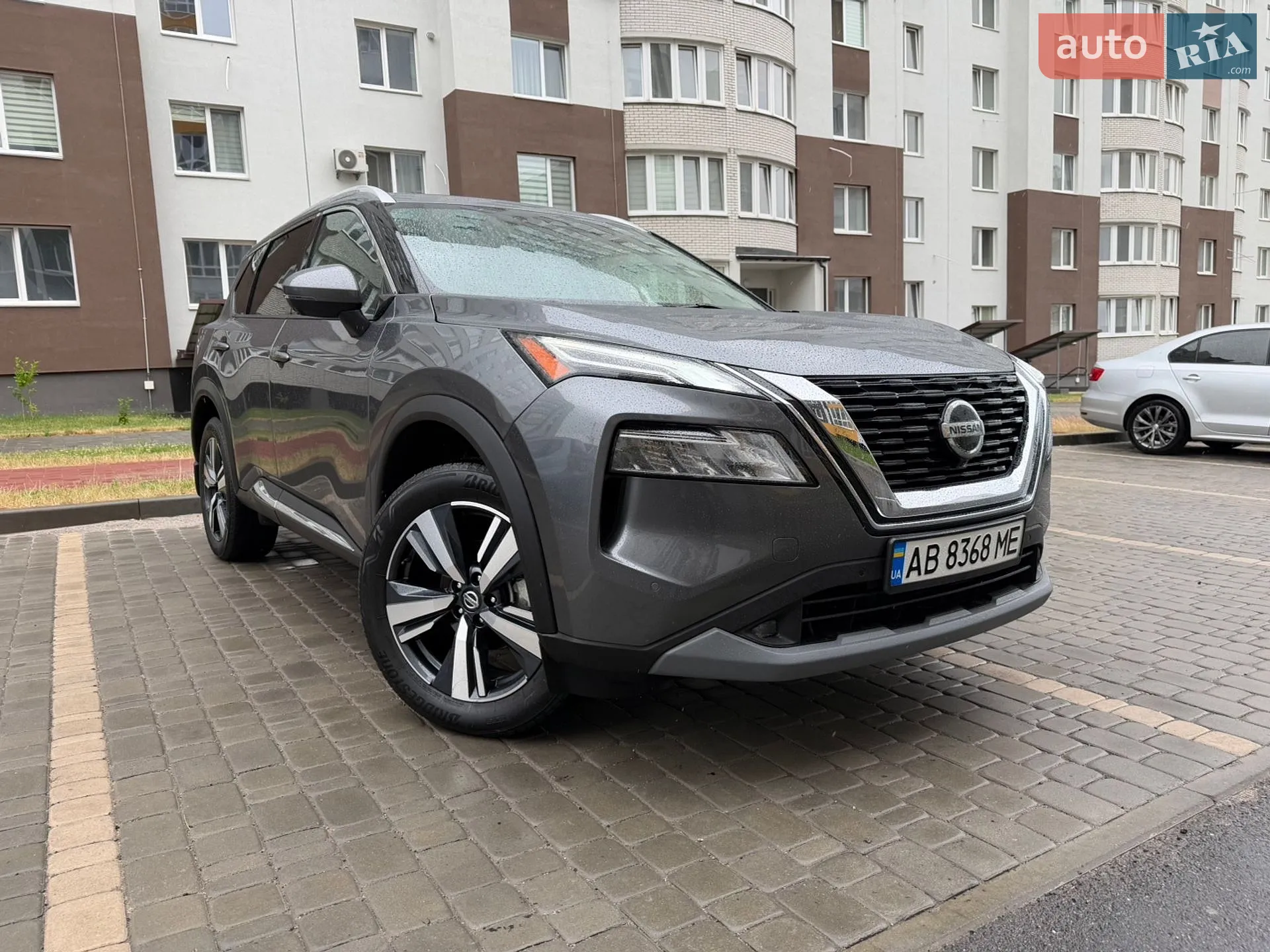 2021 Nissan Rogue - мініатюра 2