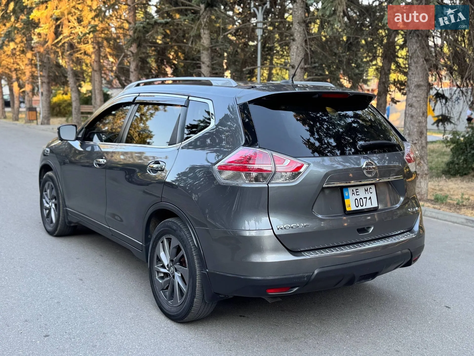 2016 Nissan Rogue - мініатюра 17