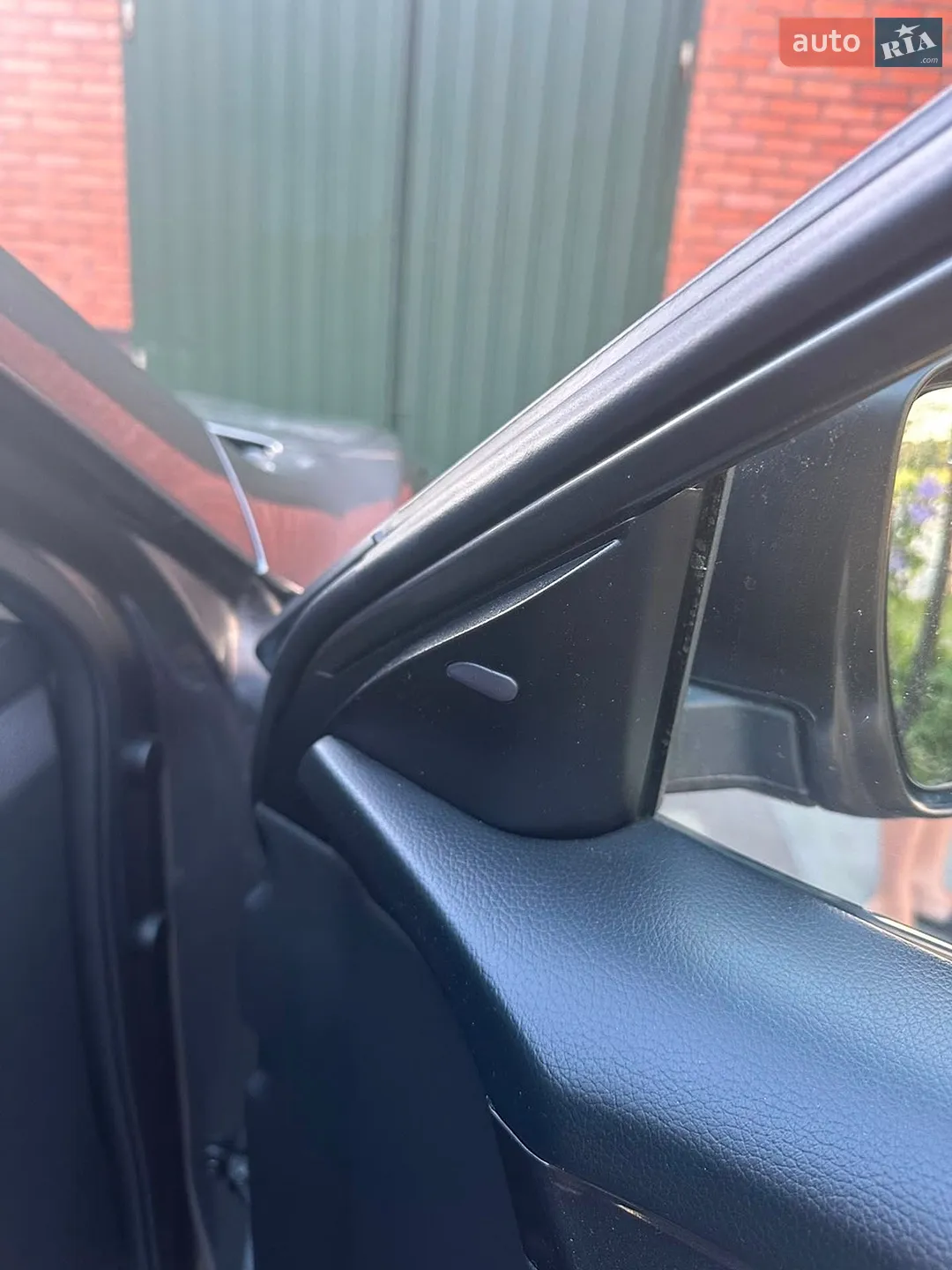 2019 Nissan Rogue - мініатюра 10
