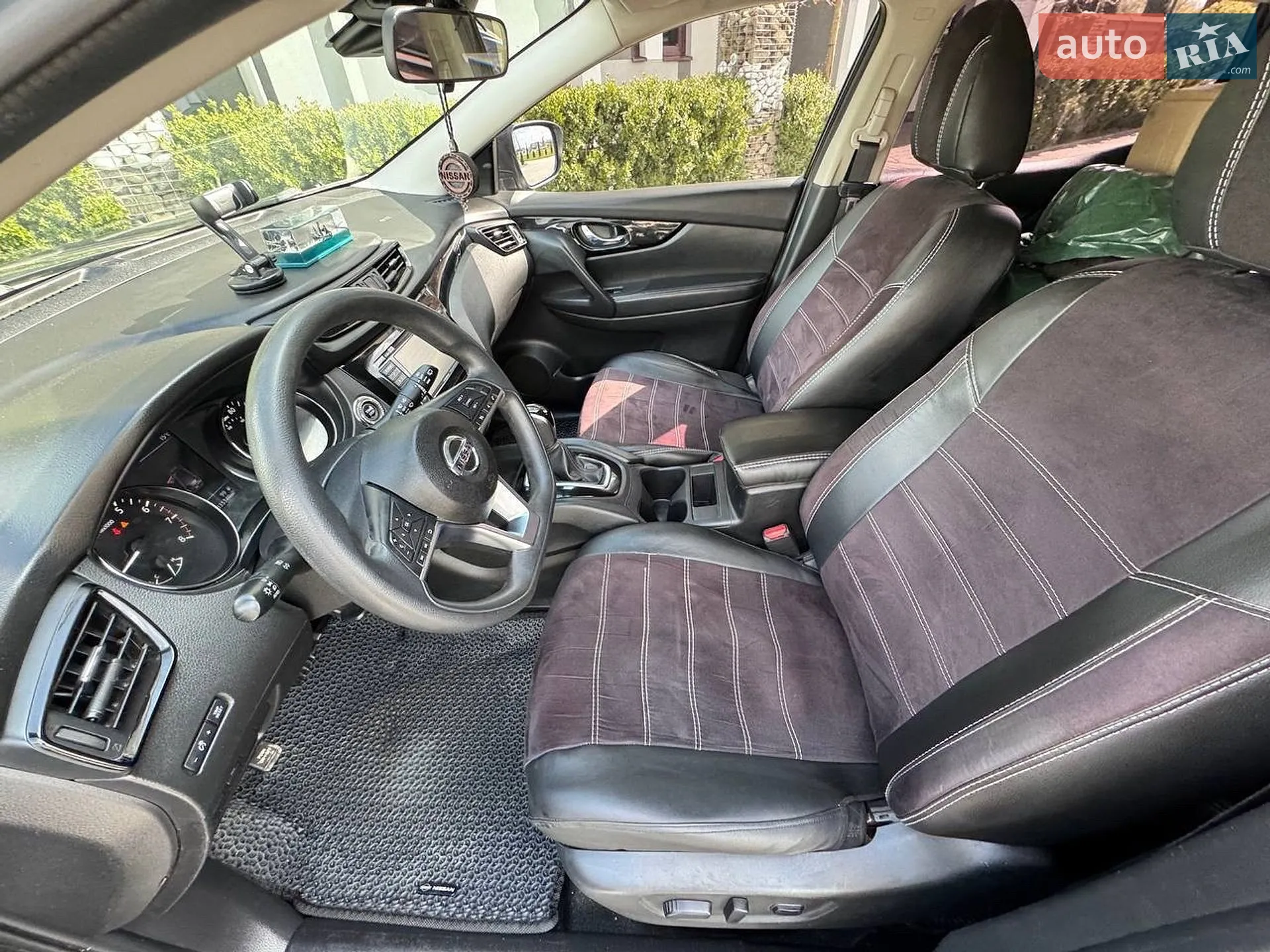 2019 Nissan Rogue - мініатюра 28