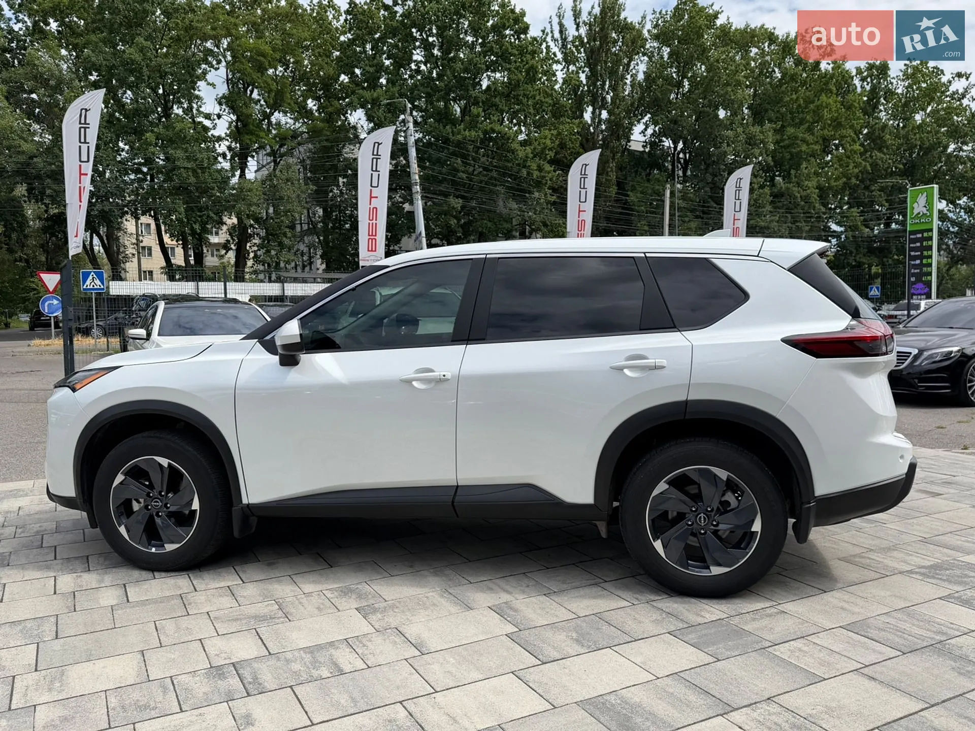 2024 Nissan Rogue - мініатюра 11