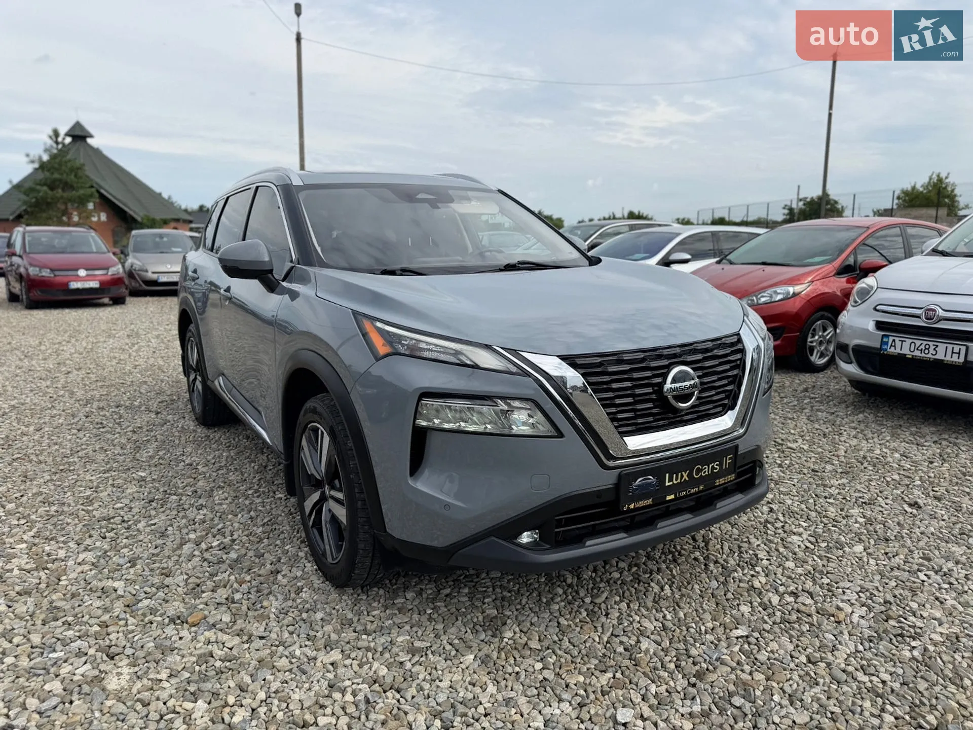 2021 Nissan Rogue - мініатюра 3