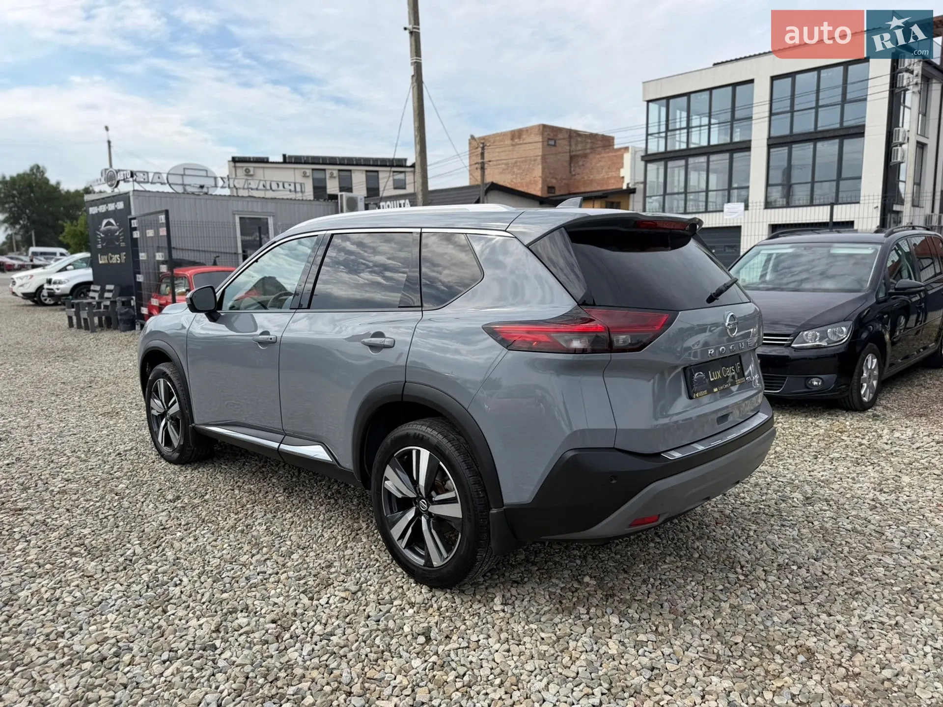 2021 Nissan Rogue - мініатюра 13