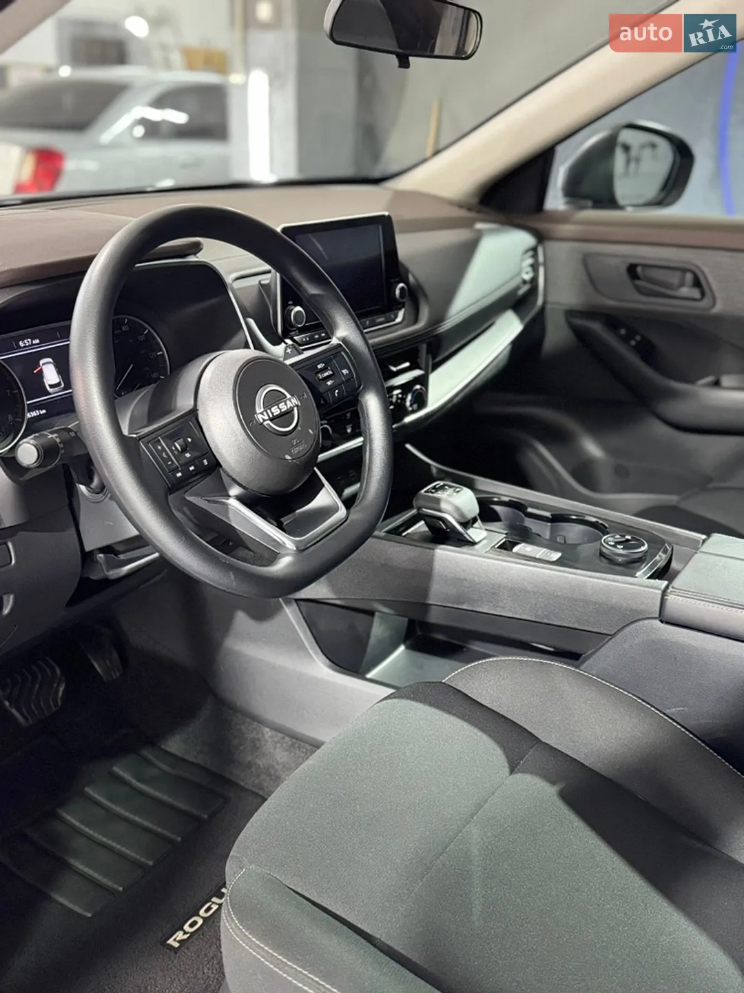 2023 Nissan Rogue - мініатюра 3