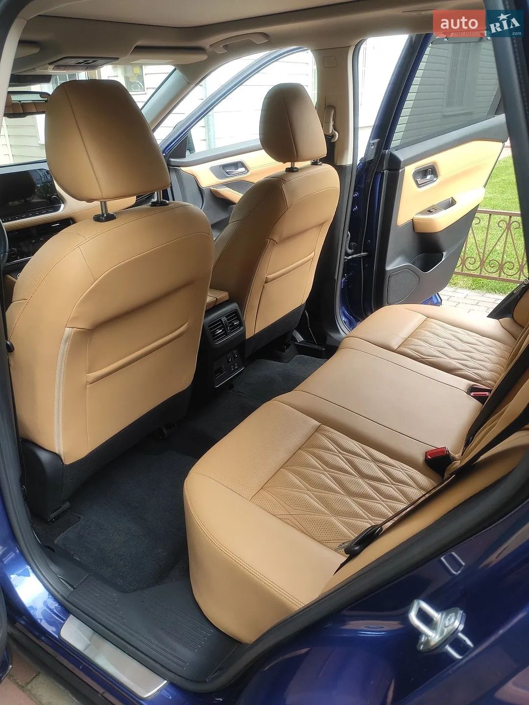 2021 Nissan Rogue - мініатюра 17