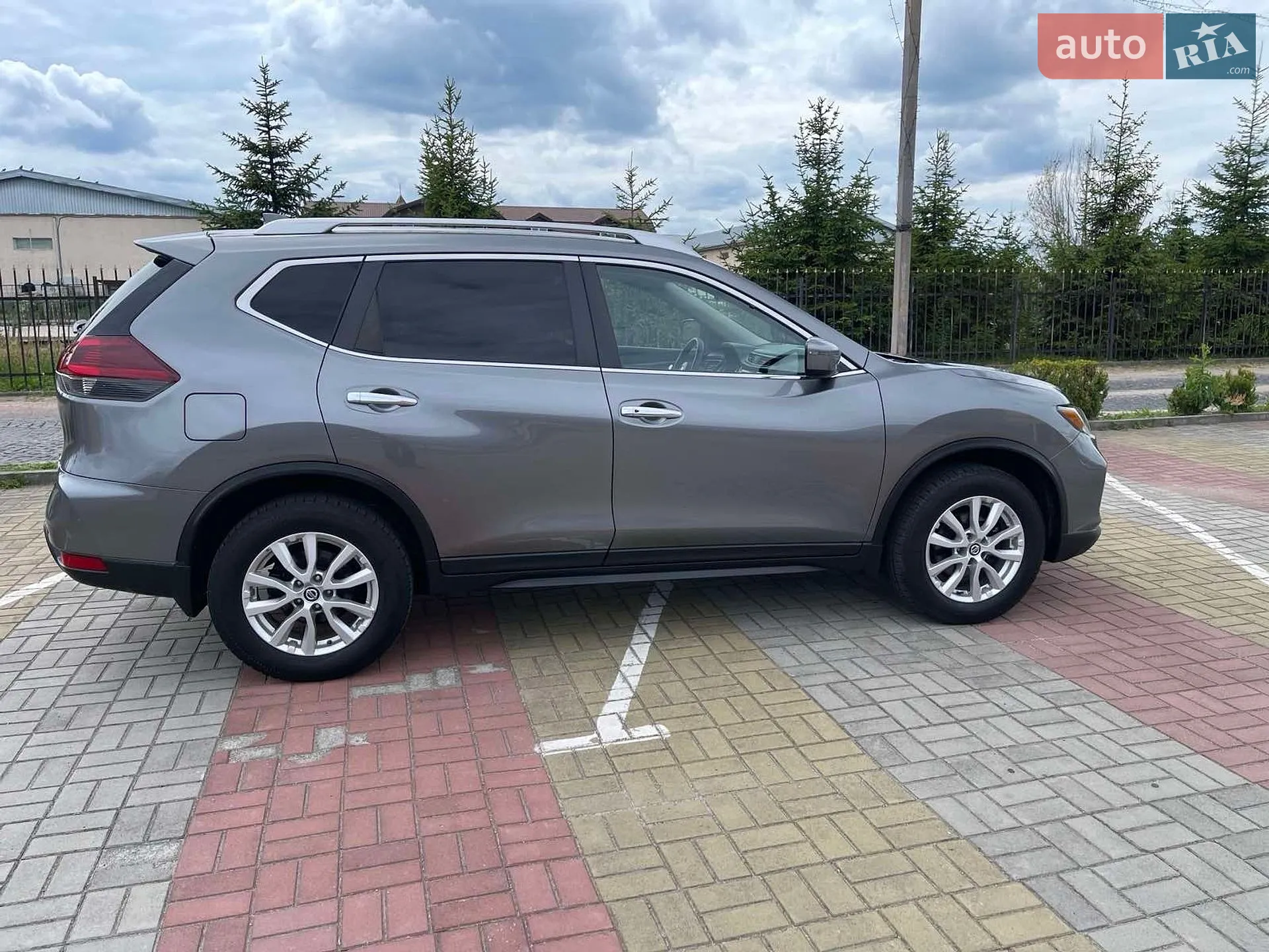 2019 Nissan Rogue - мініатюра 8