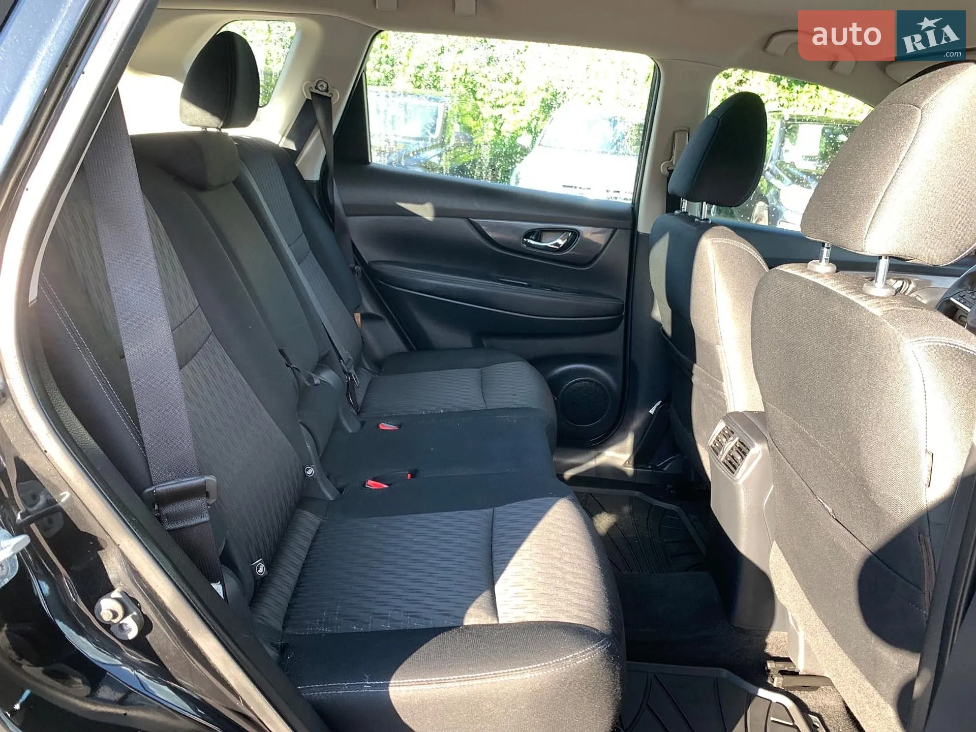 2017 Nissan Rogue - мініатюра 22