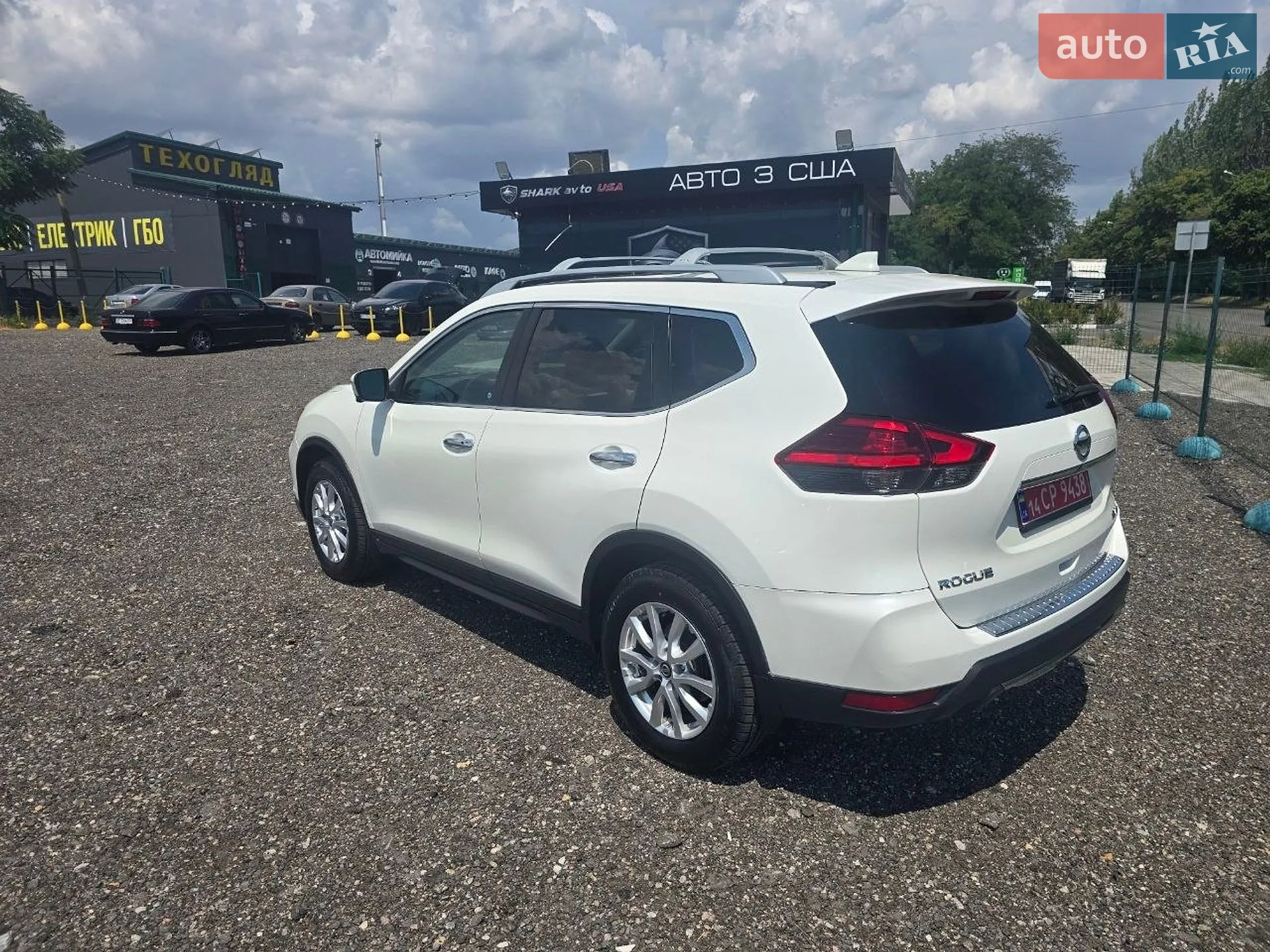 2017 Nissan Rogue - мініатюра 4