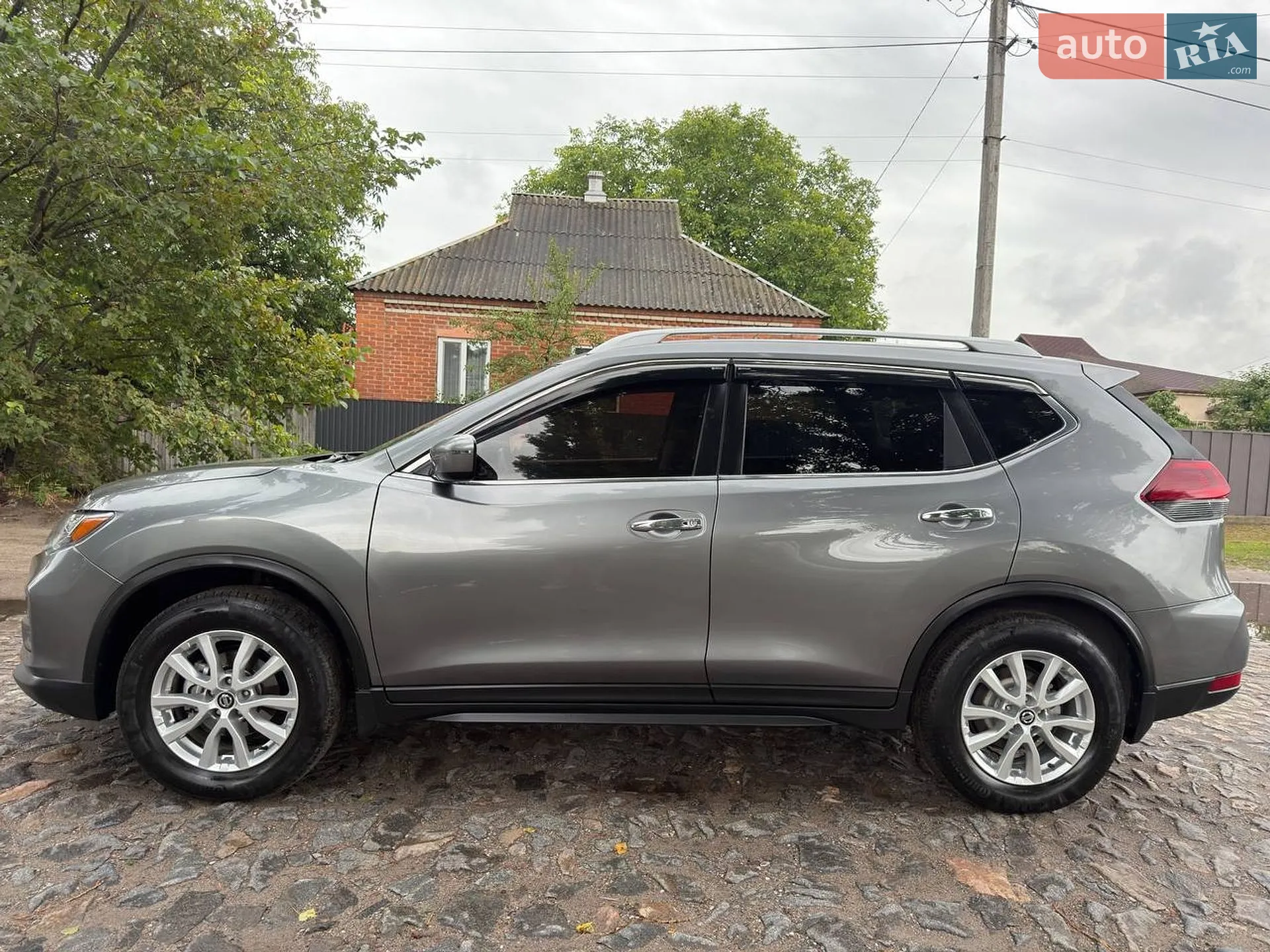 2017 Nissan Rogue - мініатюра 14