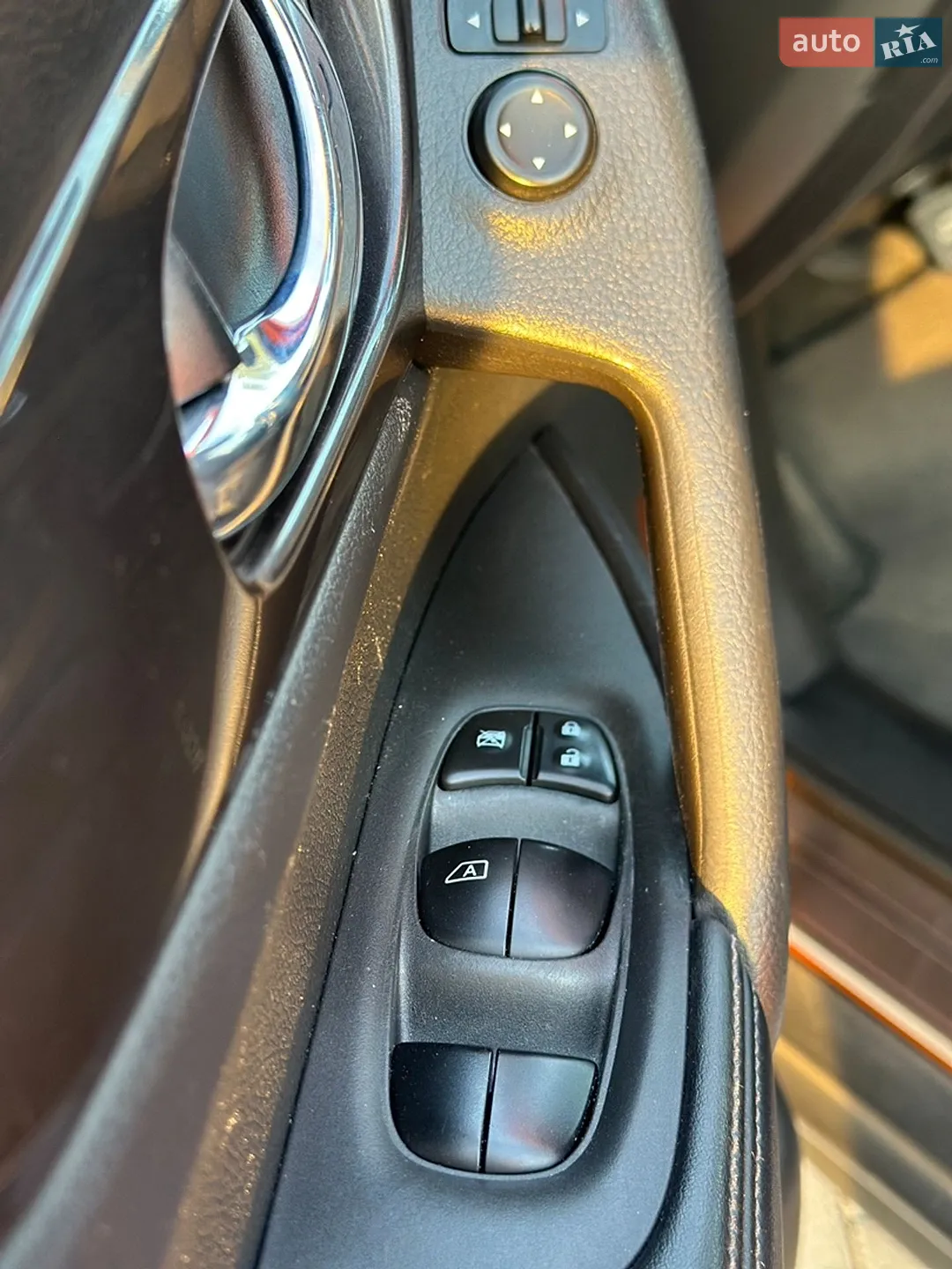 2019 Nissan Rogue - мініатюра 21